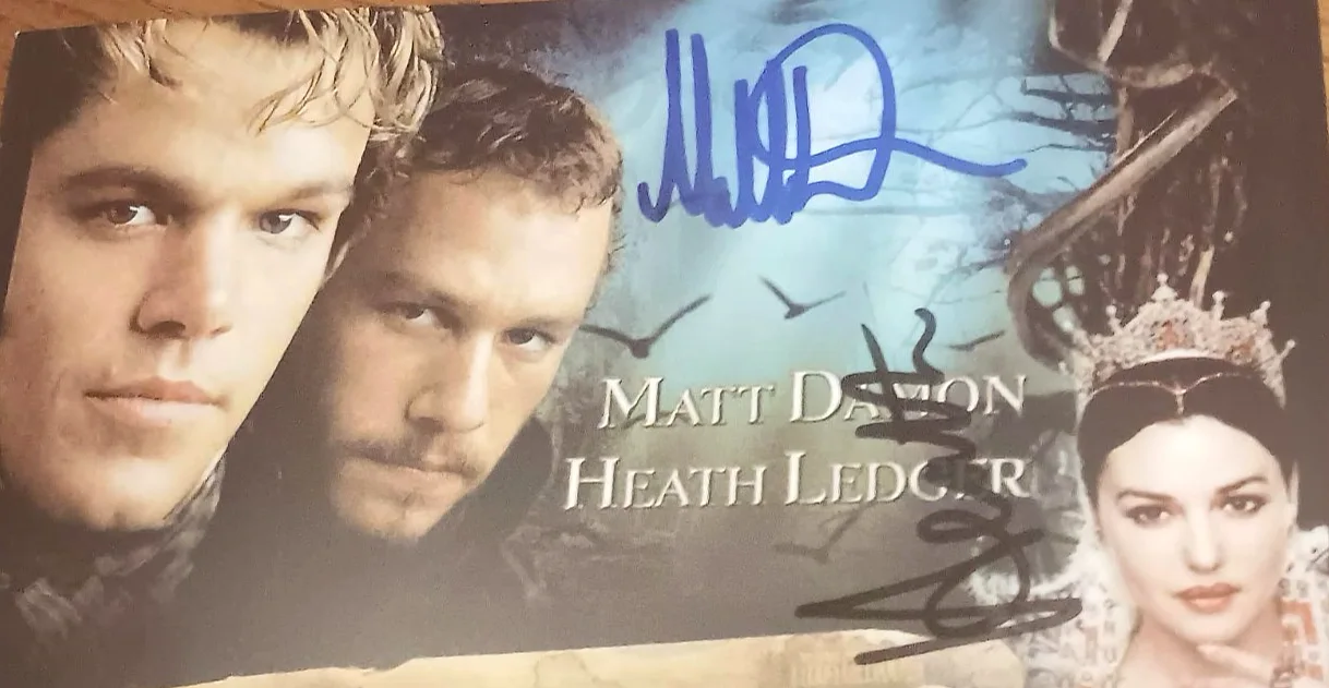 HEATH LEDGER, MATT DAMON — Signed Brothers Grimm Movie Photo Heath Ledger Batman Joker Matt Damon with COA, изображение 3
