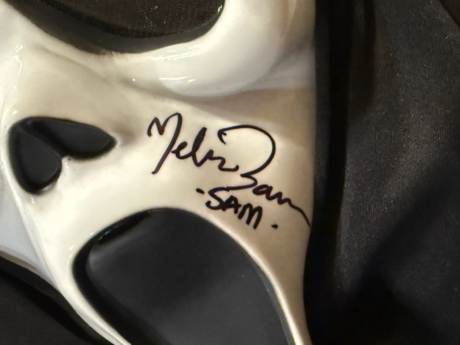 Melissa Barrera — Melissa Barrera & Dermot Mulroney Signed Scream Ghostface Mask EXACT PROOF A, image 3