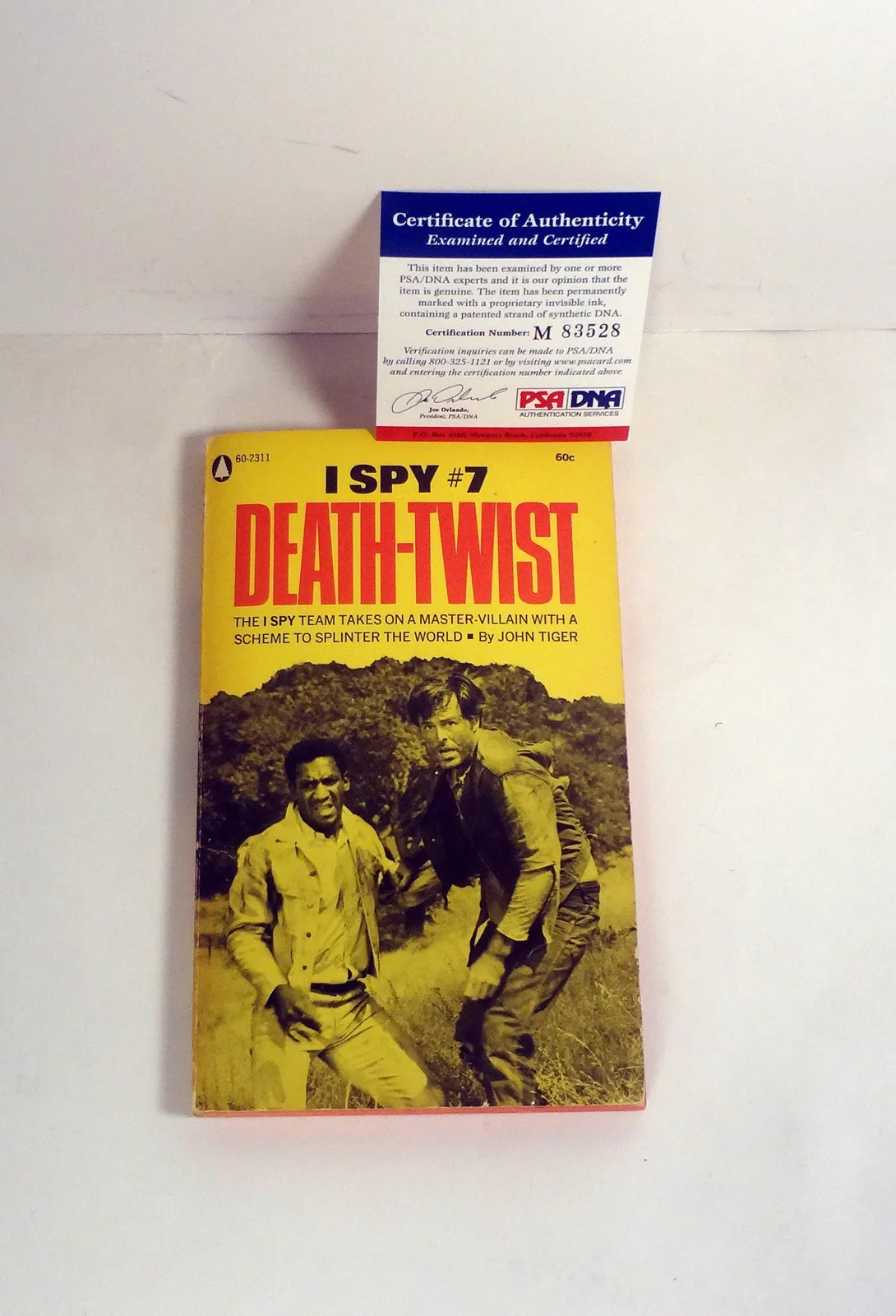 Bill Cosby — Bill Cosby Show Signed Autograph I Spy #7 Death-Twist Book PSA/DNA COA