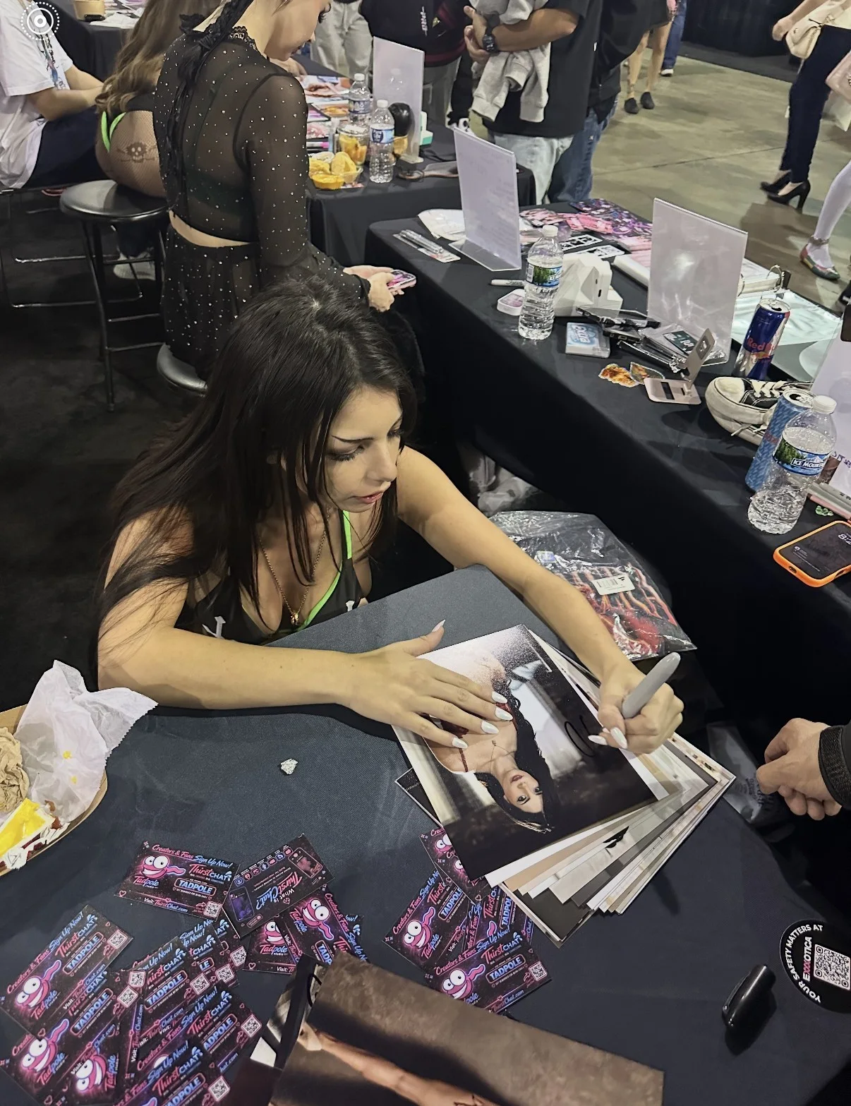 Asteria Jade — Asteria Jade Adult Video Star signed Hot 8x10 photo Proof #27 JSA Witnessed, изображение 2