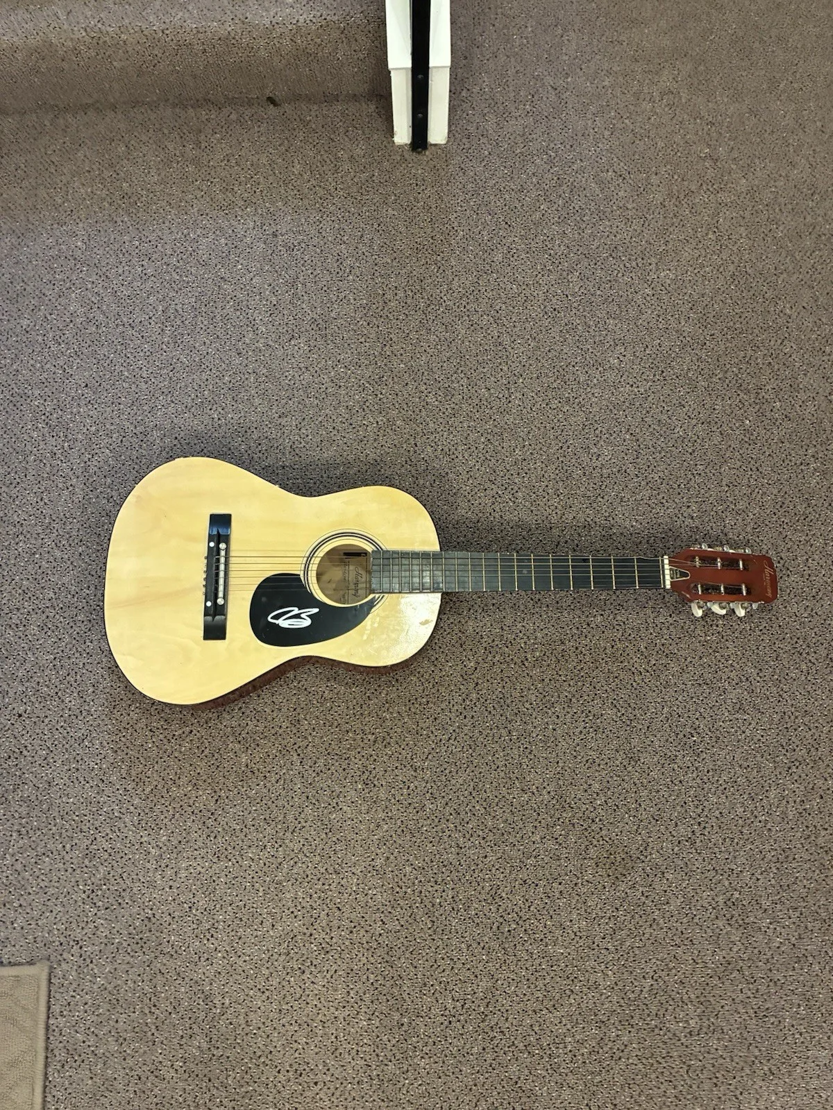 Joe Bonamassa Signed Autographed Acoustic Guitar Blues Guitarist Legend, изображение 2