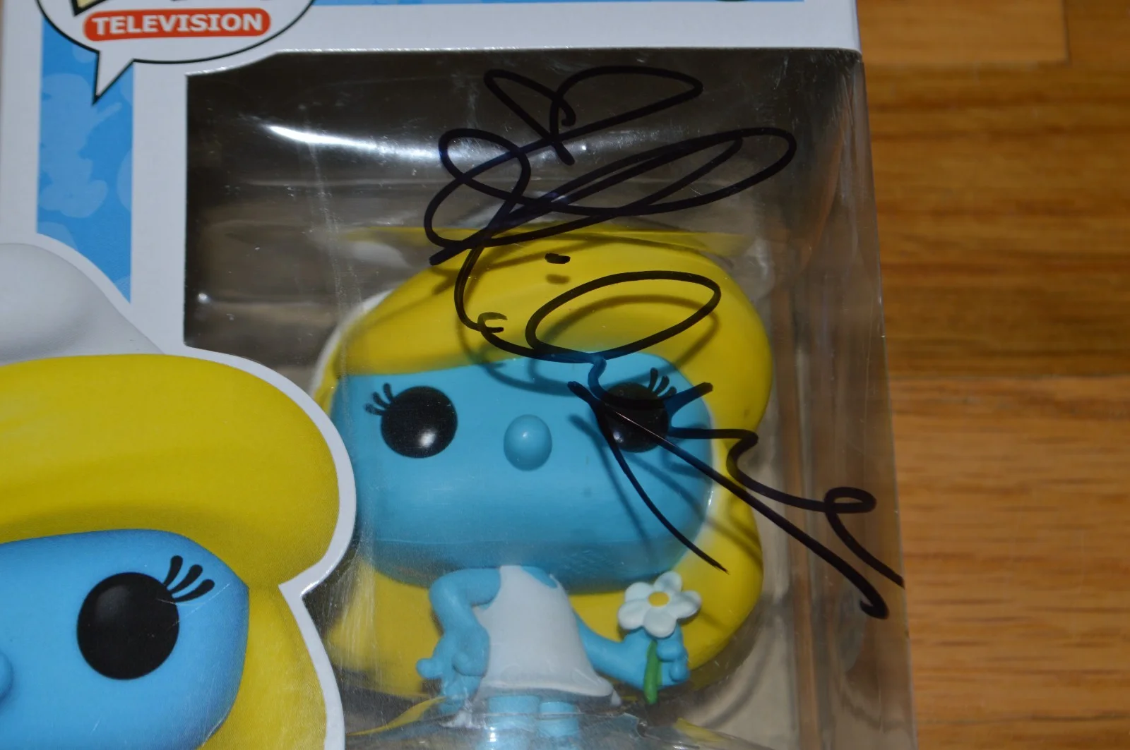 Rihanna Signed "Smurfette" Funko Pop Vinyl Figure #151 with PSA Hologram, image 2