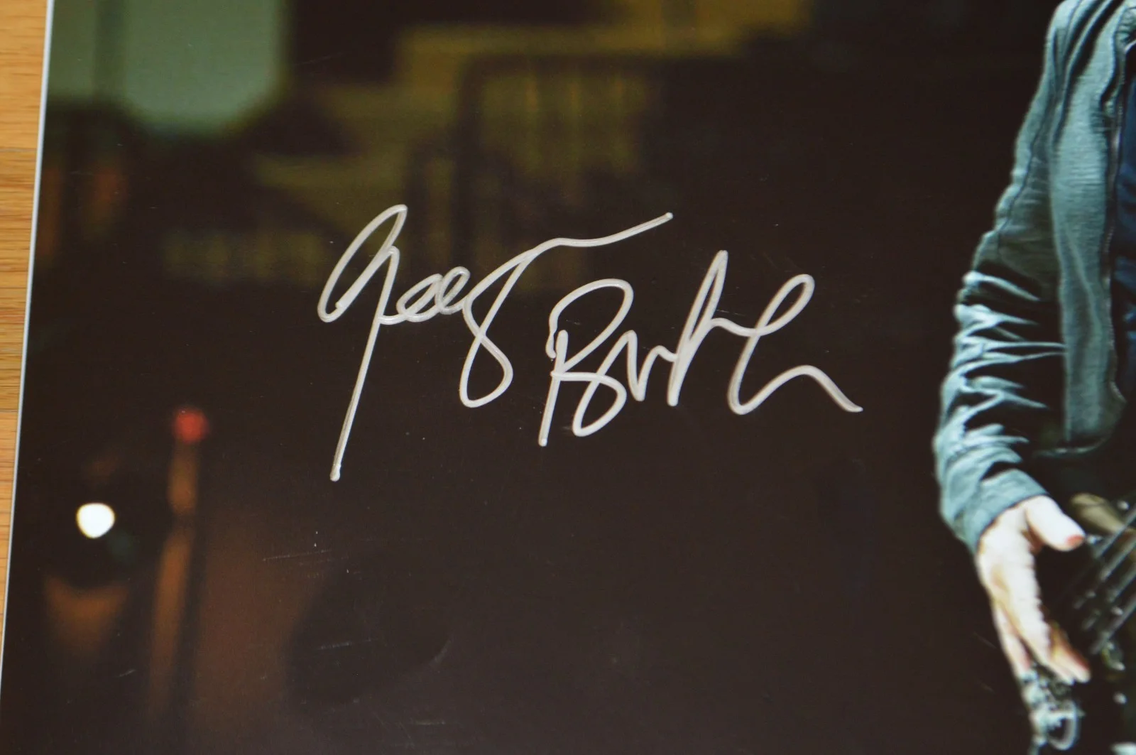 Black Sabbath Geezer Butler Autographed 11x14 Photo with Beckett Hologram, изображение 5