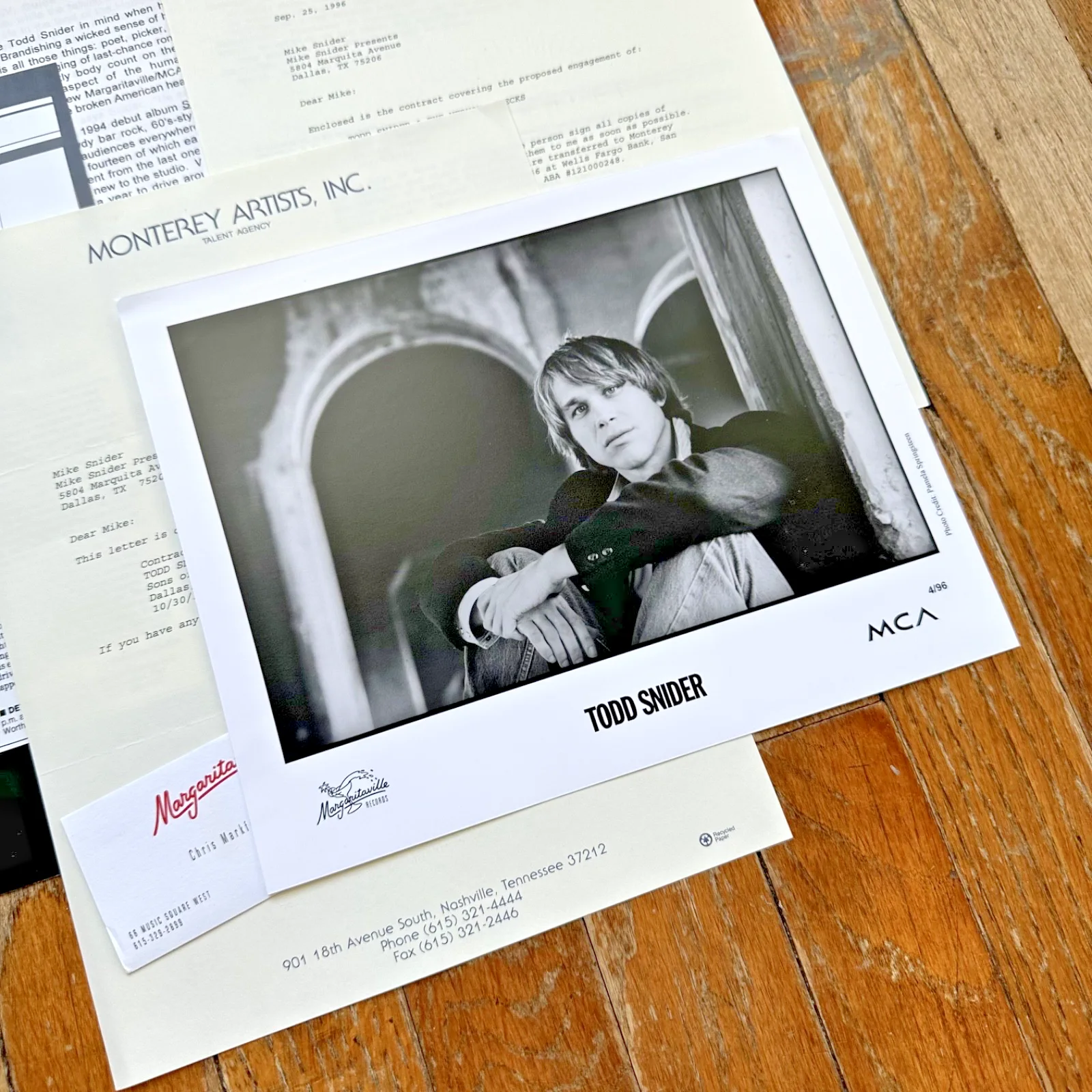 TODD SNIDER TX SONS HERMANN 10-30 Live Concert Contract & Rider Promo Photo, изображение 4