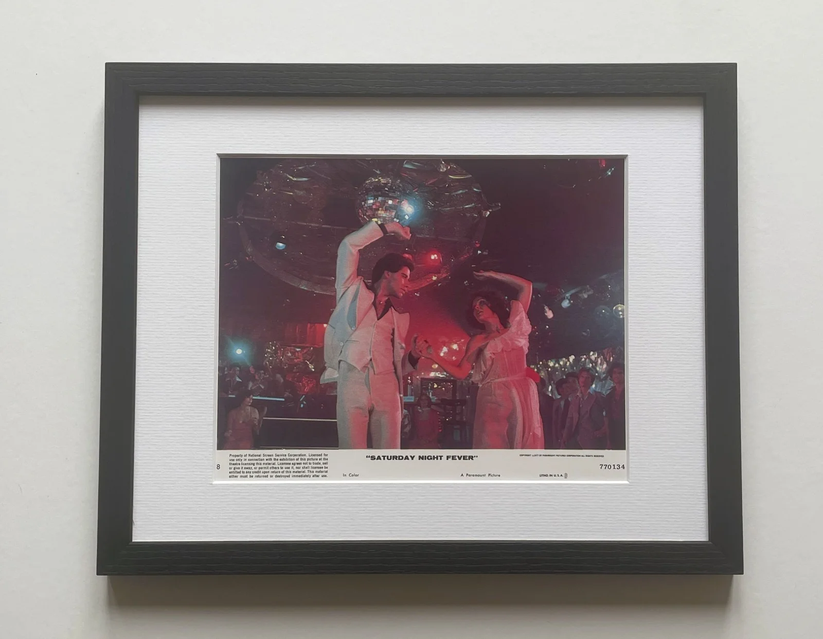 Saturday Night Fever Lobby Card Original Framed 8X10 inch U.K. Lobby Card, изображение 2