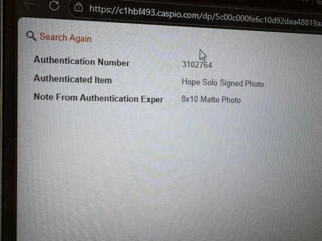 Hope Solo — Hope Solo Autographed Picture, image 3