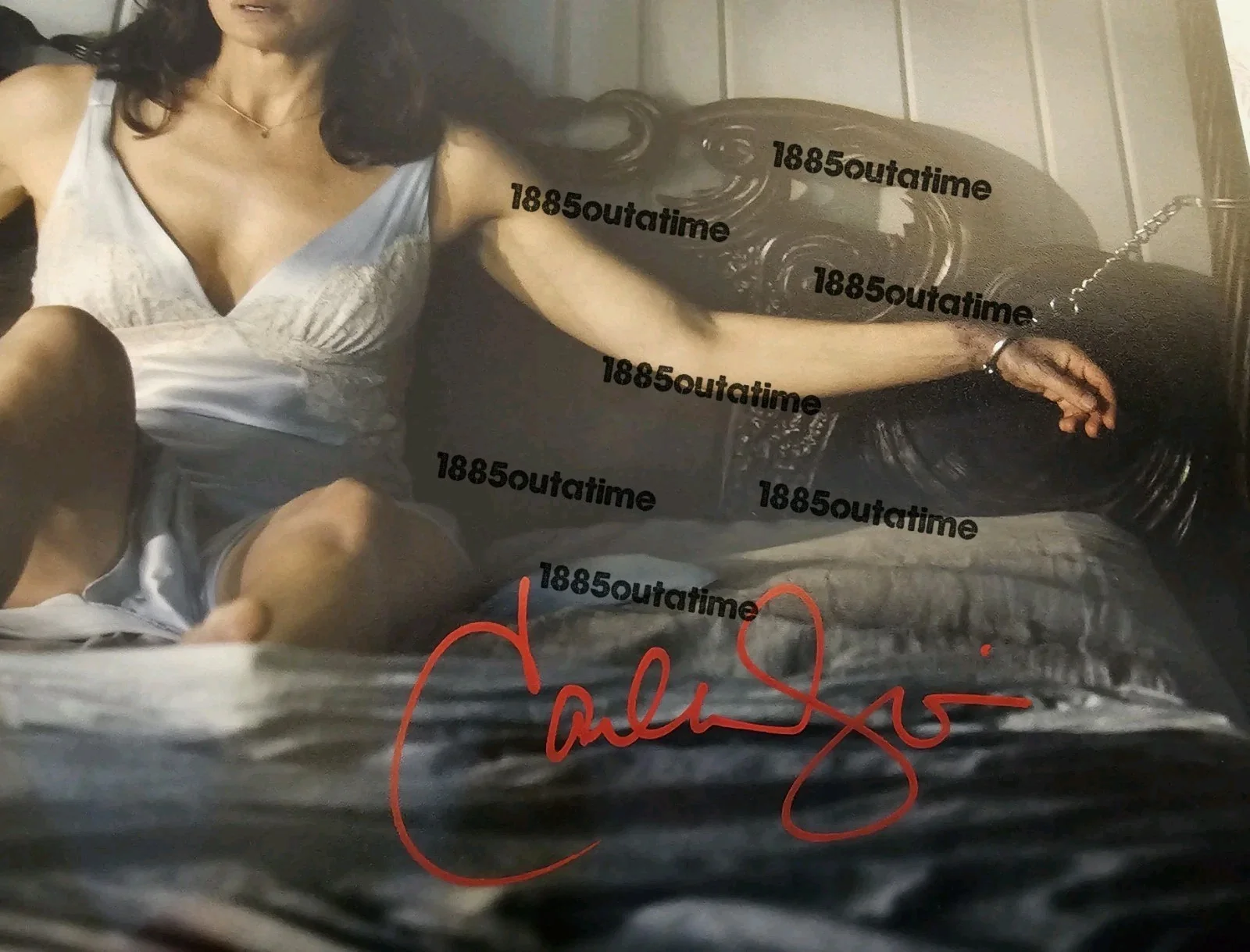 Carla Gugino — Carla Gugino Signed -Gerald's Game 11x14 Photo - Beckett COA, изображение 2