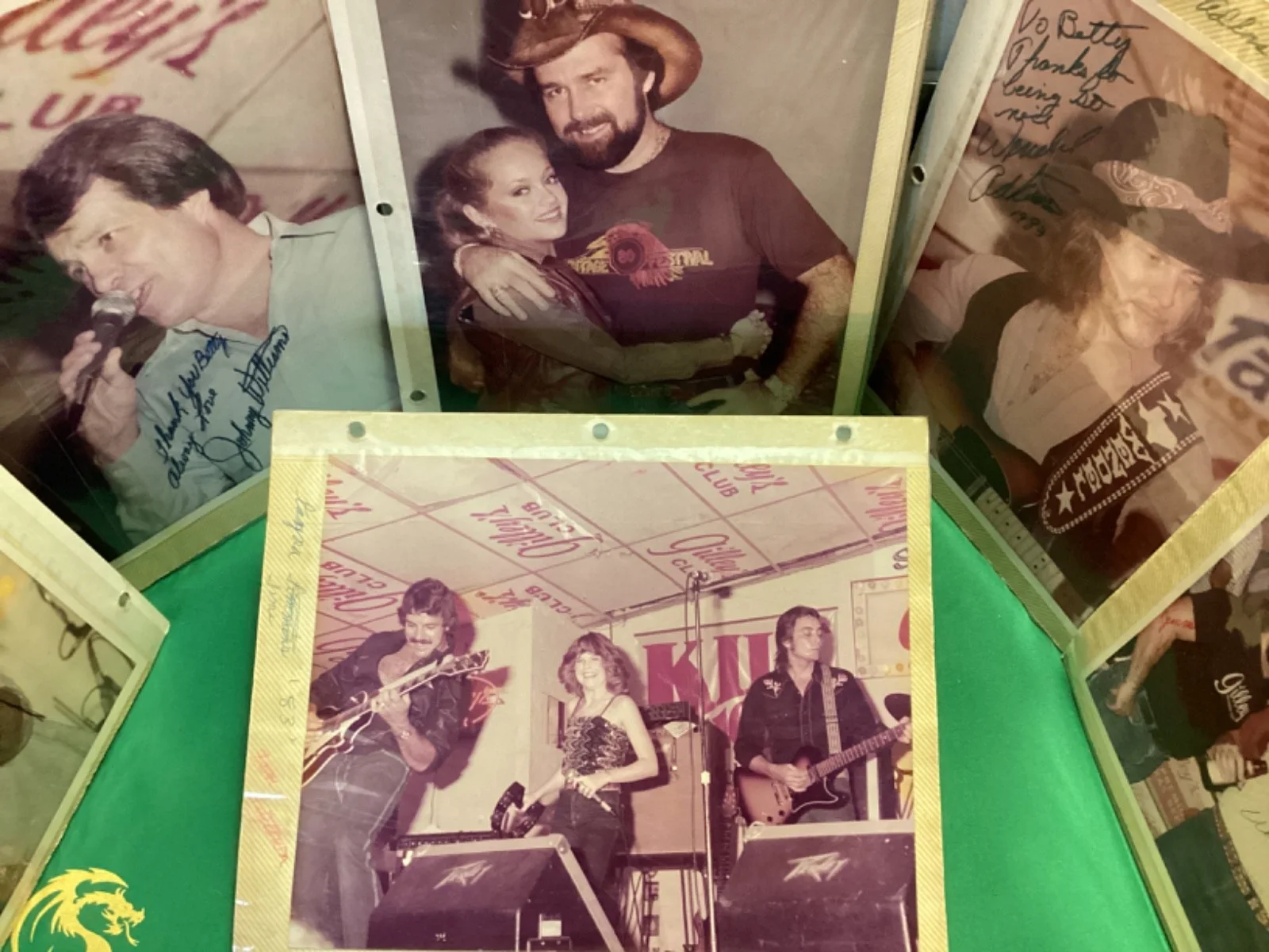 MICKY GILLEY'S DANCEHALL CLUB '83 TEXAS CELEB'S, изображение 3