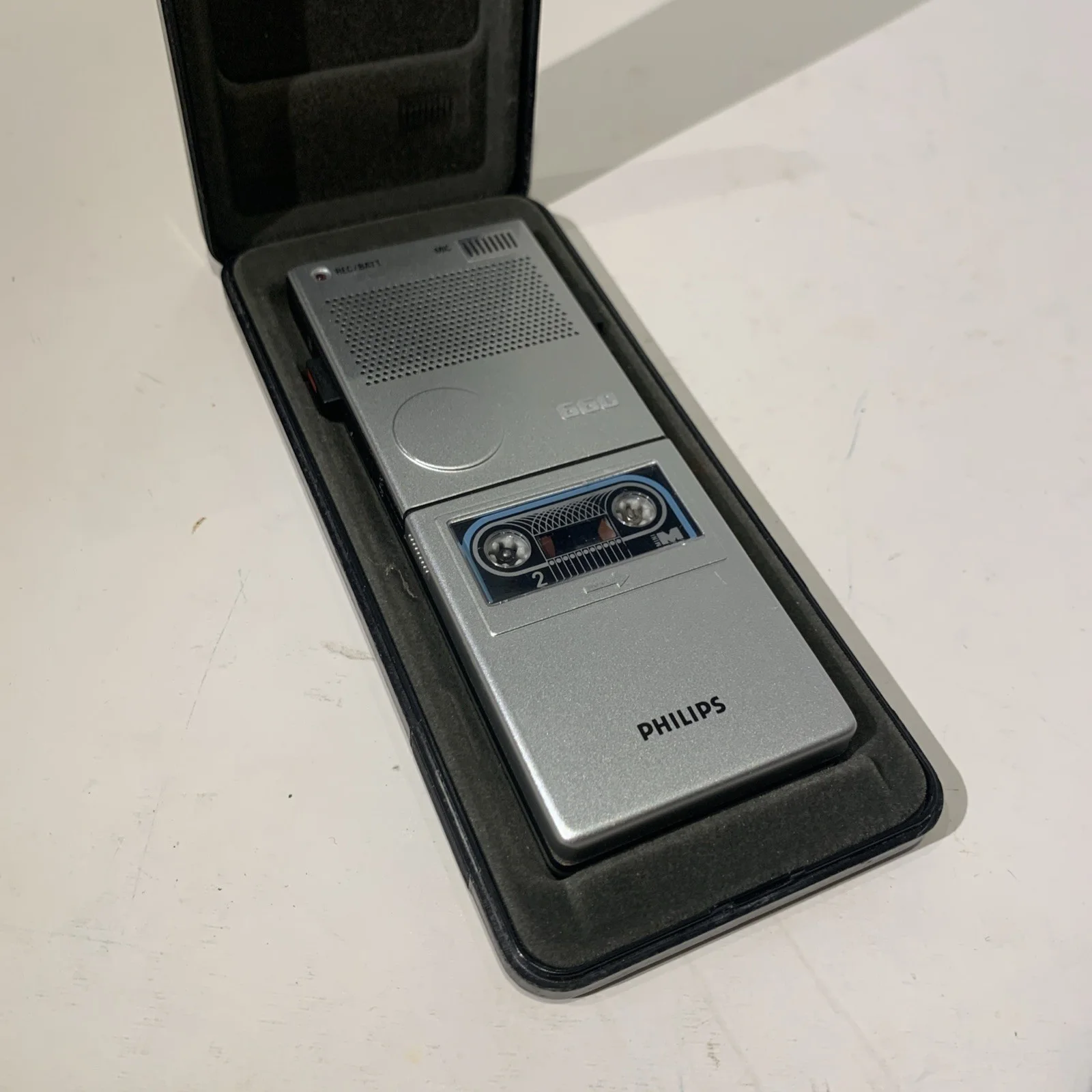 James Bond View to a Kill Philips 660 Voice Recorder film prop, image 2
