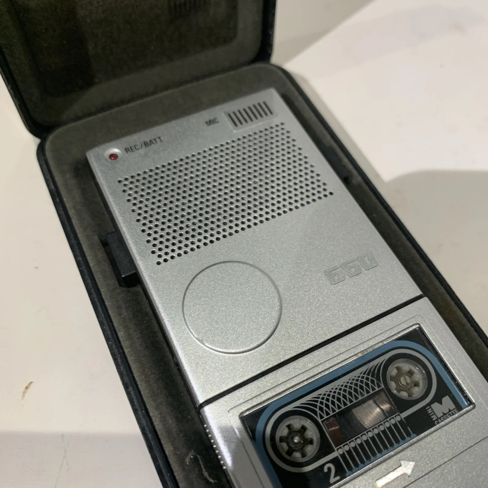 James Bond View to a Kill Philips 660 Voice Recorder film prop, image 3