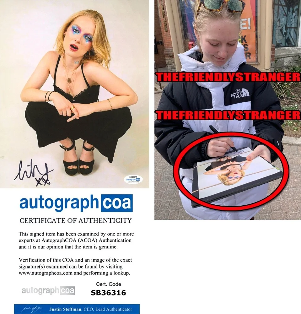 LILYISTHATYOU — Singer LILYISTHATYOU signed 8x10 Photo EXACT PROOF b FMRN Moderation ACOA COA