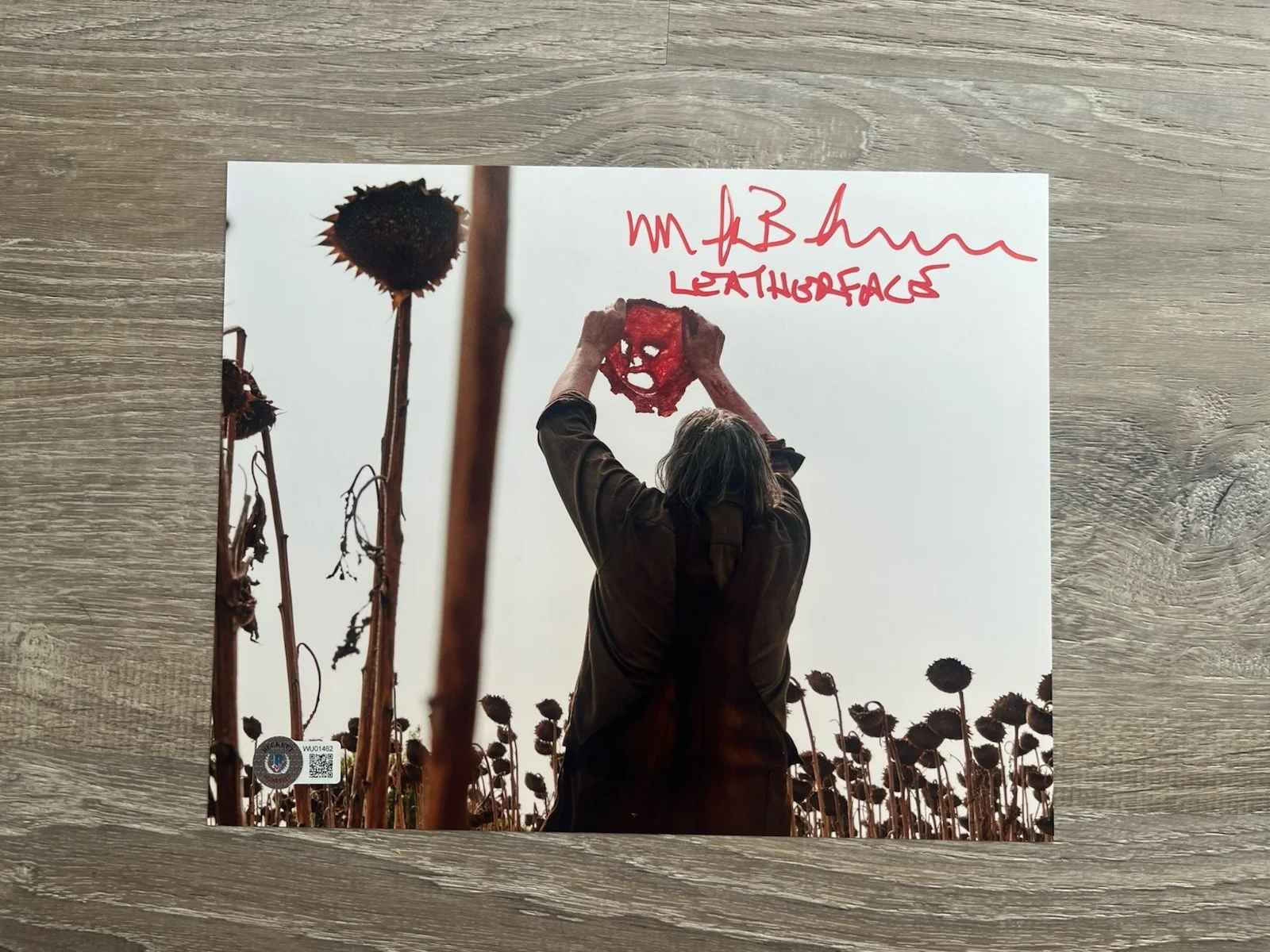 Mark Burnham — Mark Burnham Signed Leatherface 8x10 Photo Beckett COA Texas Chainsaw Massacre, image 2