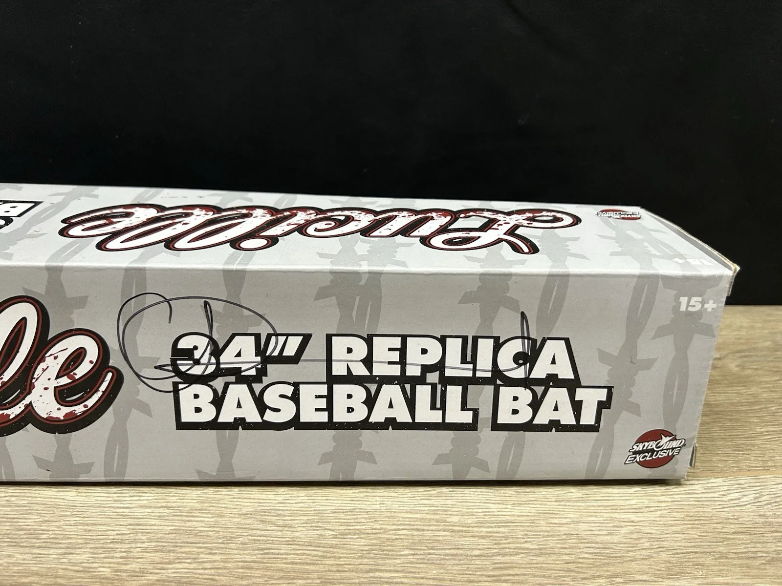 SIGNED Lucille Walking Dead Skybound Exclusive 34” Replica Negan Barb Wire Bat, image 4