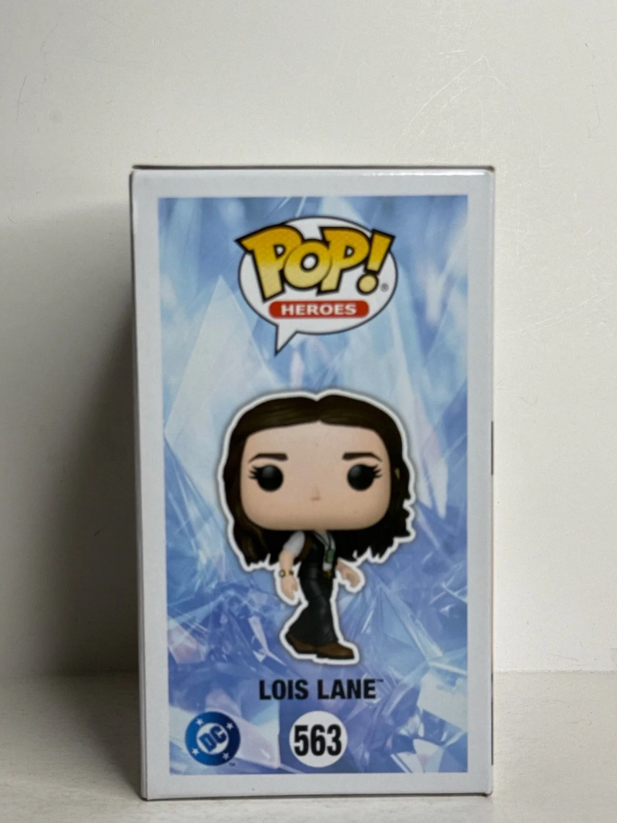 Rachel Brosnahan — Rachel Brosnahan Signed Lois Lane Superman Funko #563 PSA AQ52510, изображение 4