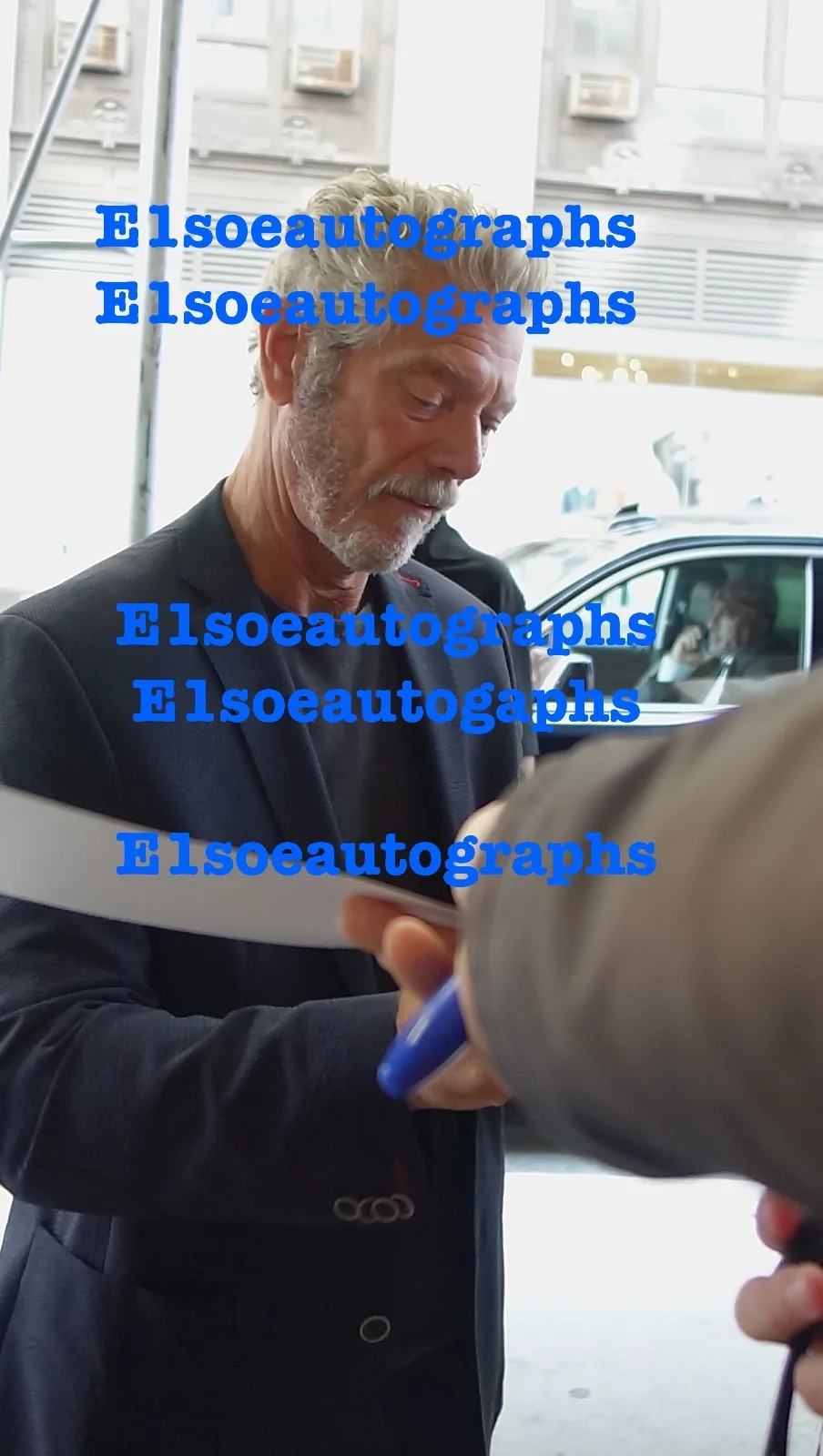 Stephen Lang — Stephen Lang signed James Cameron' Avatar 8x10 Photo - Proof, image 2