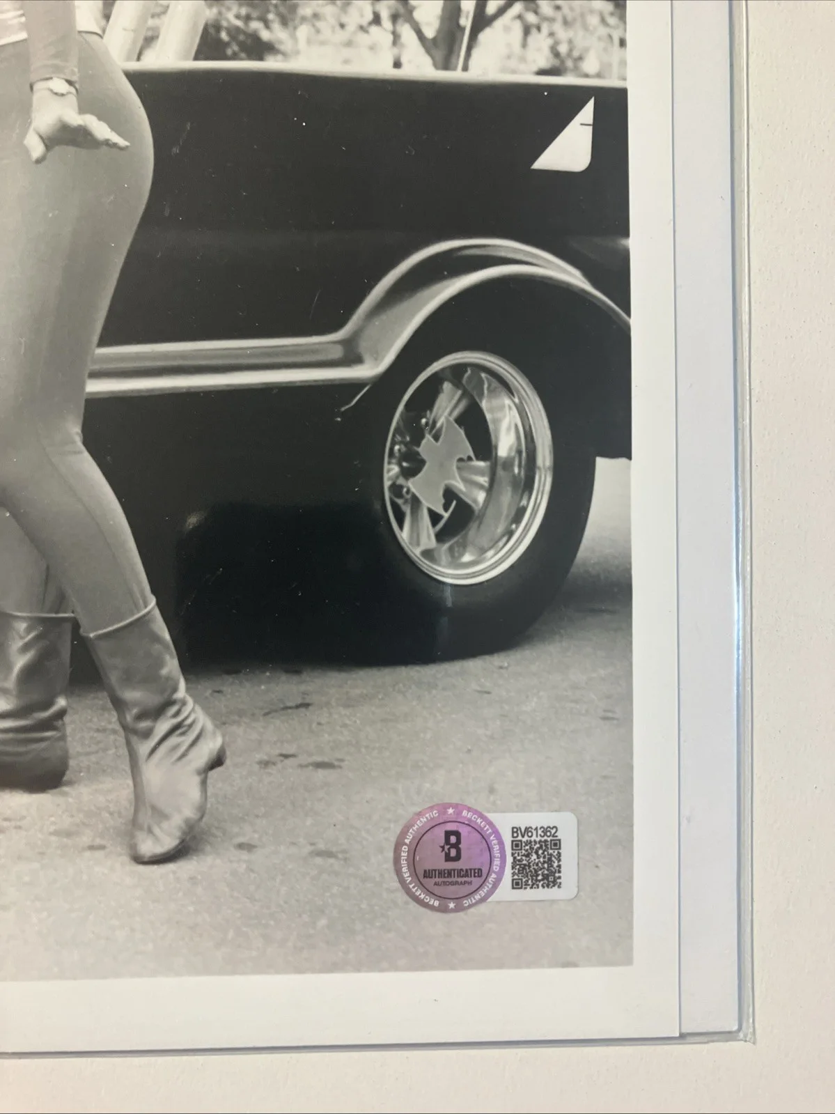 Francine York — Francine York Original Signed 8" x 10" B/w Photo Picture Beckett Authenticated, image 3