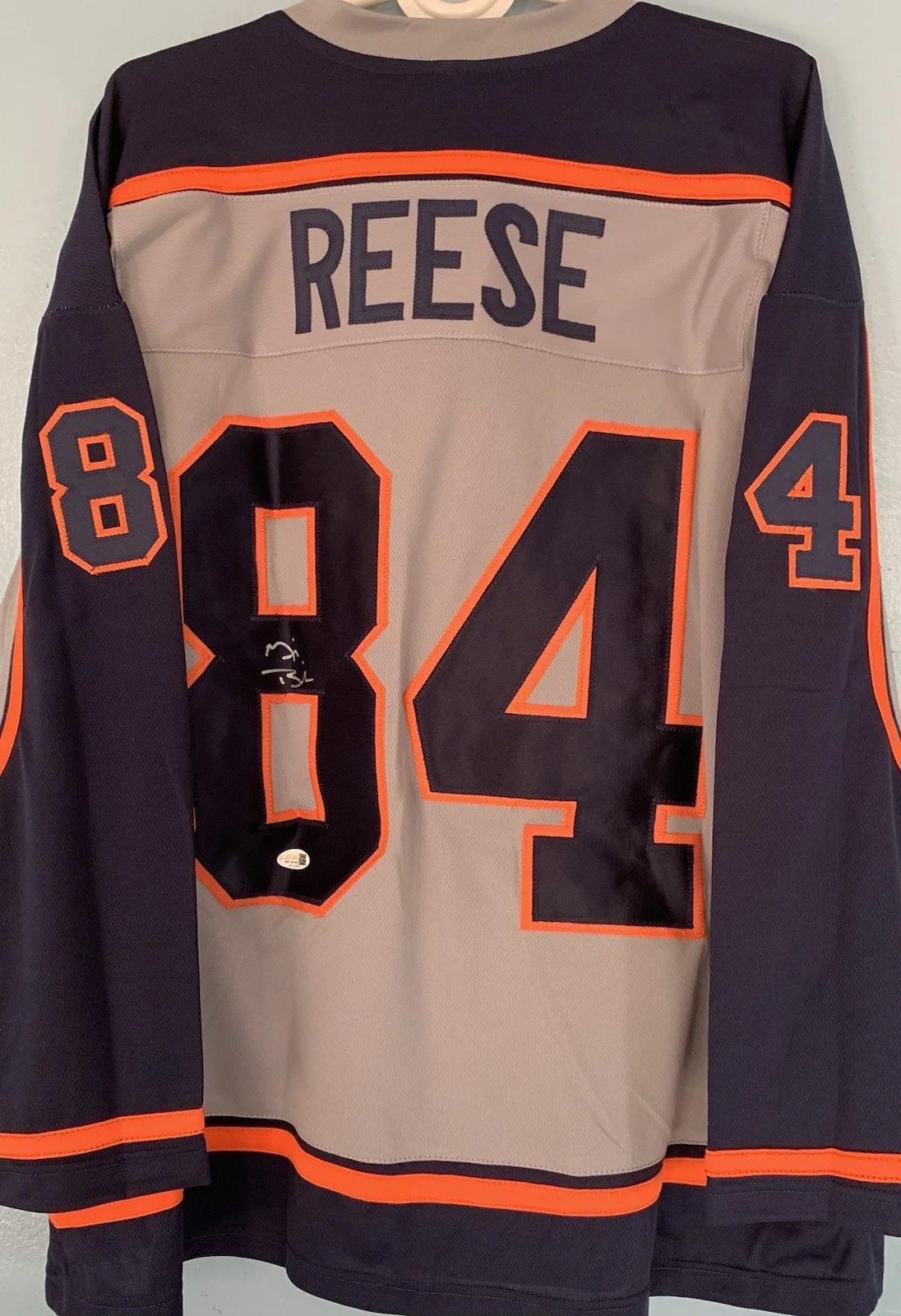 Michael Biehn — Michael Biehn Signed Autographed Kyle Reese Jersey The Terminator with JSA COA., image 3