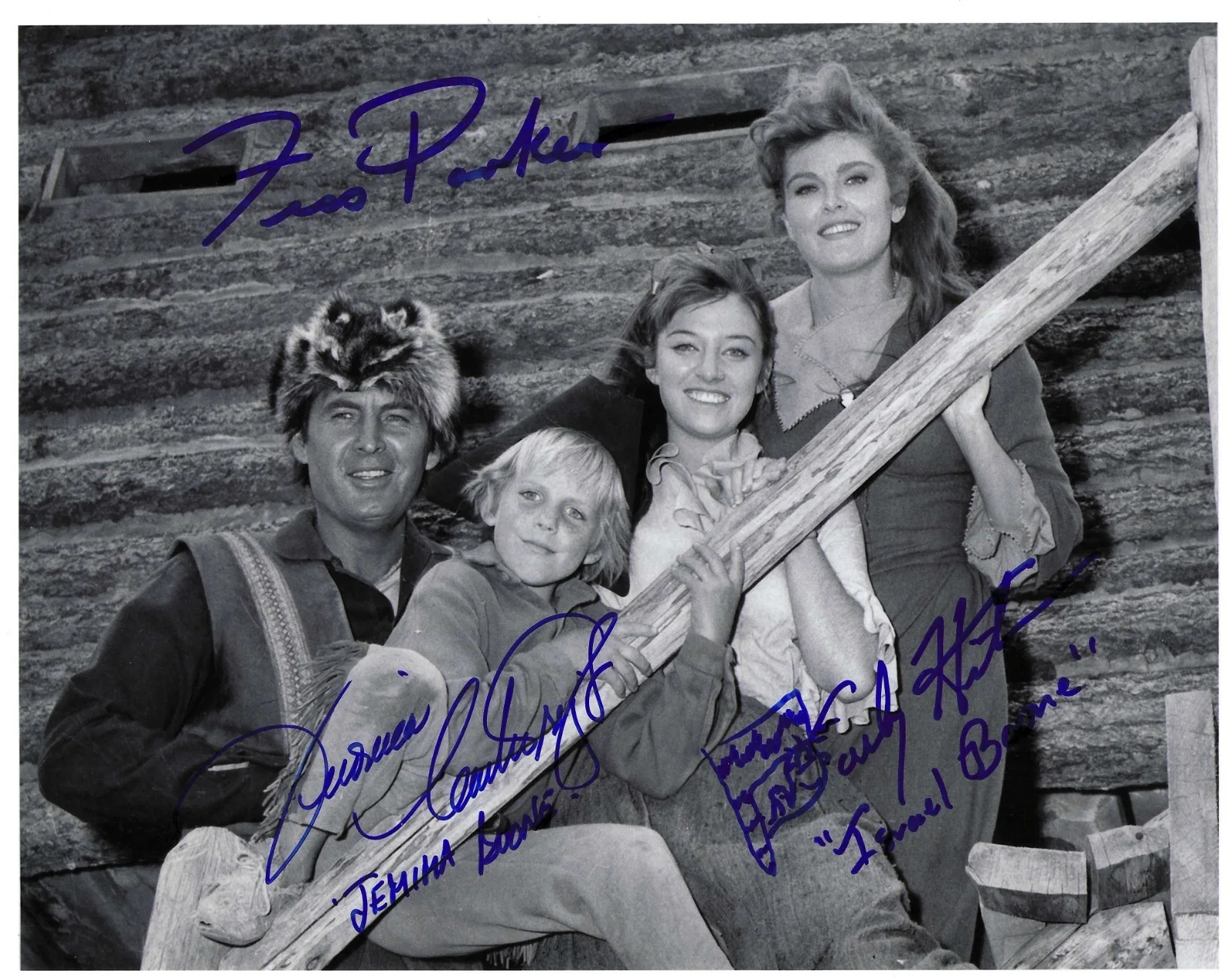 Fess Parker, Darby Hinton, Veronica Cartwright — Cast DANIEL BOONE signed Fess Parker, Veronica Cartwright, Darby Hinton 8x10 COA