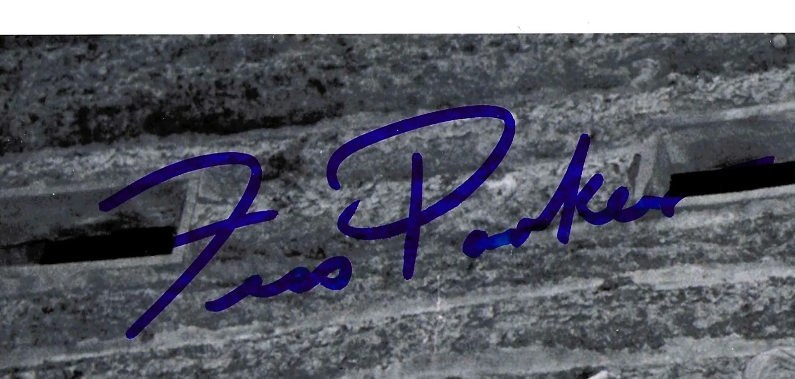 Fess Parker, Darby Hinton, Veronica Cartwright — Cast DANIEL BOONE signed Fess Parker, Veronica Cartwright, Darby Hinton 8x10 COA, изображение 3