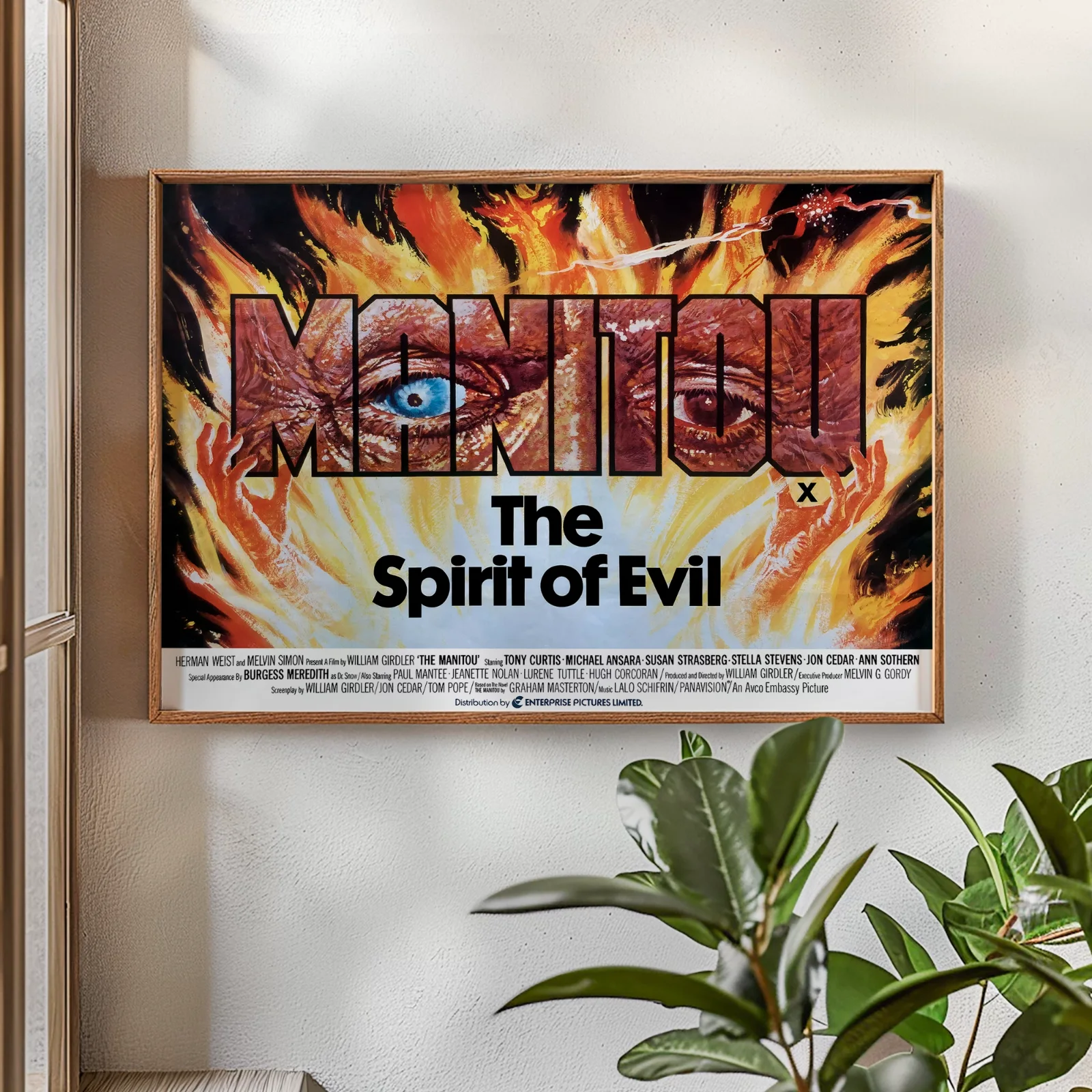 The Manitou - 1978 Supernatural Horror Restored 30" x 40" UK Quad Poster, image 2