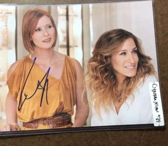 Cynthia Nixon — Cynthia Nixon Signed 8x10 Photo Autographed Sex and the City
