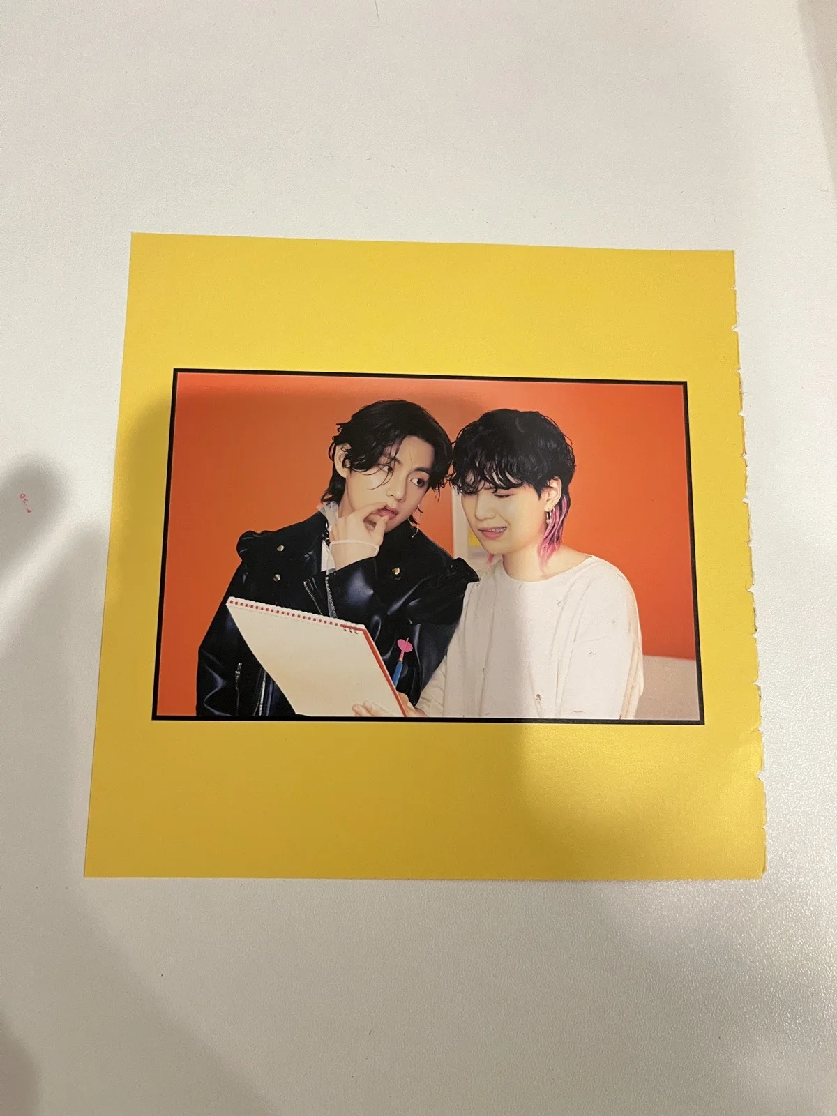 BTS Fan Sign Event Limited RARE Autographed 1PC Hand Signed 5x5” PHOTOCARD, изображение 4