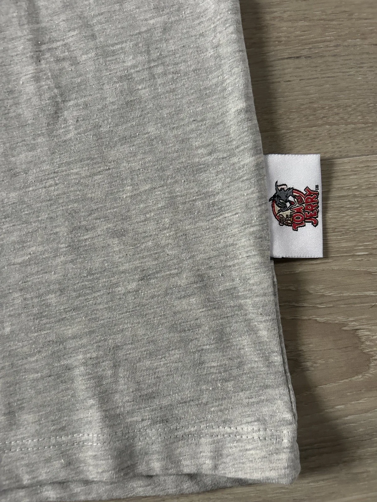 Tom & Jerry Christmas Tshirt Grey Size XXL 2XL NEW Vintage Look Tee Xmas Cat TU, изображение 5