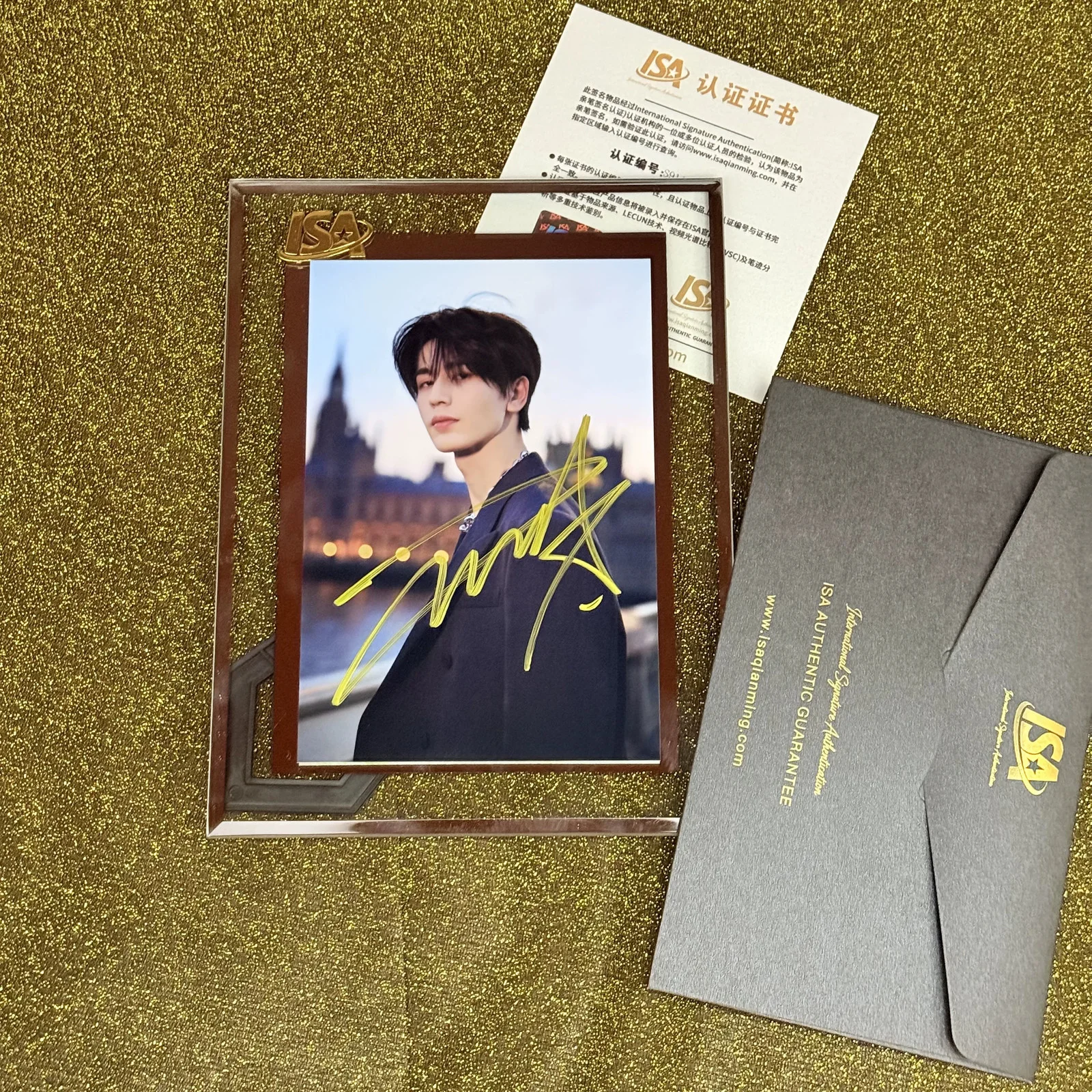 Pursuit of Jade Zhang Linghe Signed Autographed Photo Collection Memento gift, изображение 4