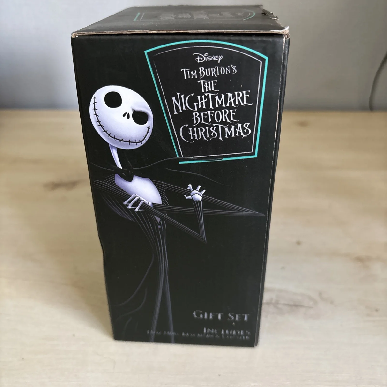 The Nightmare Before Christmas - Official Mug Coaster and Keychain Gift Set, image 4
