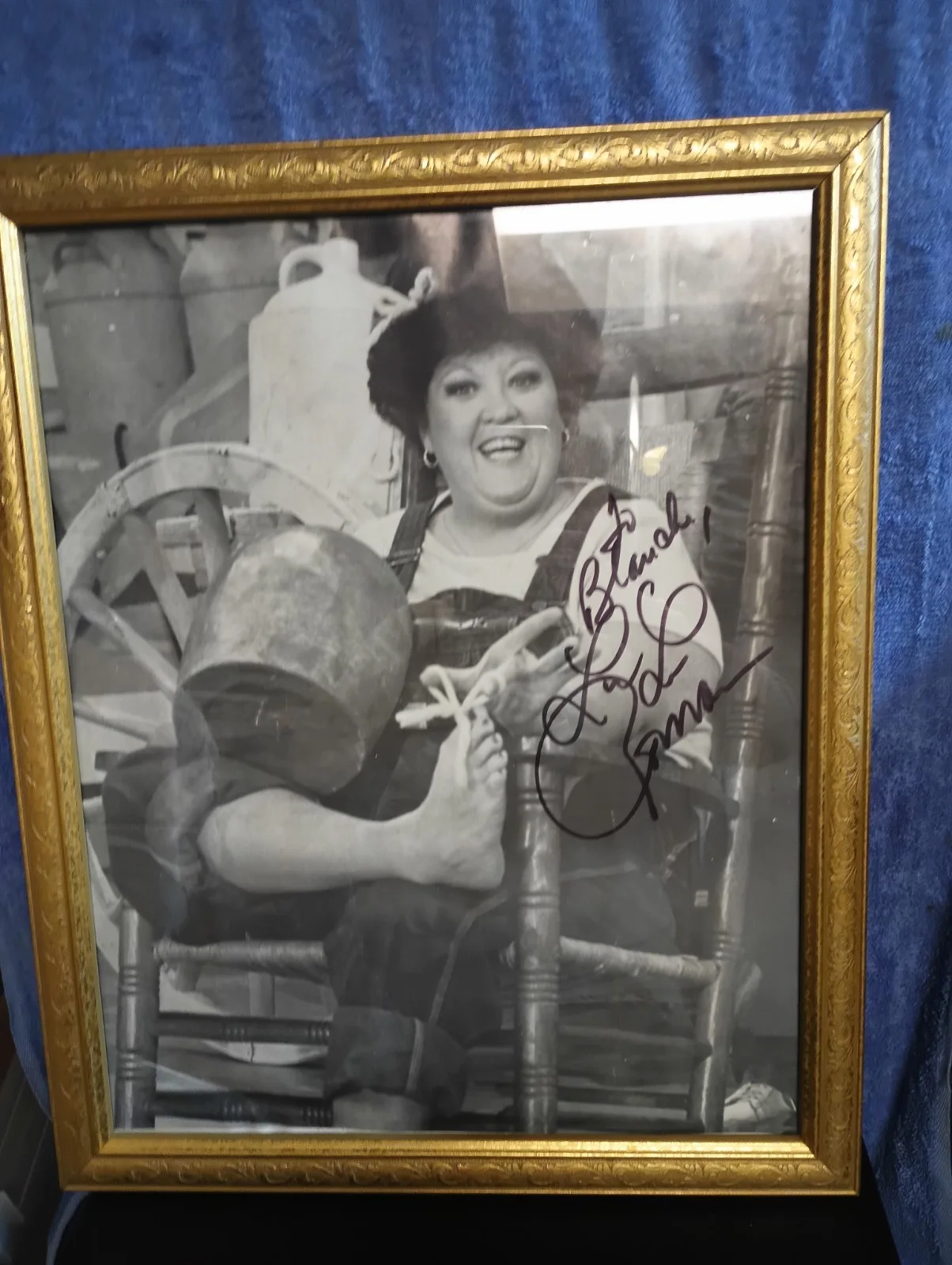 Autographed Photo Of Lu Lu Roman Known from Hee Haw , as Lu Lu ., изображение 4