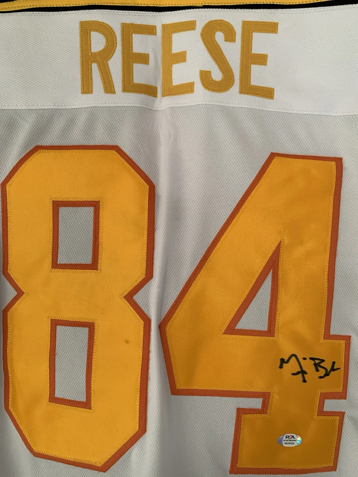 Michael Biehn — Michael Biehn Signed Autographed Kyle Reese Jersey The Terminator – PSA COA, image 4