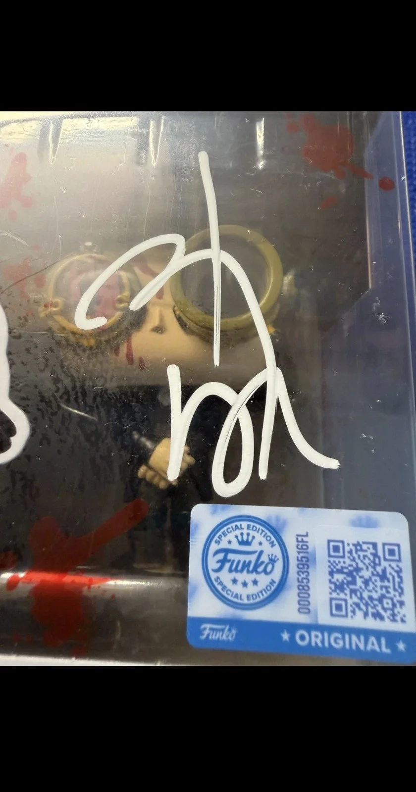 Johnny Depp — Johnny Depp hand Signed "Sleepy Hollow" Ichabod Crane Funko Pop#1947 W/COA, image 2