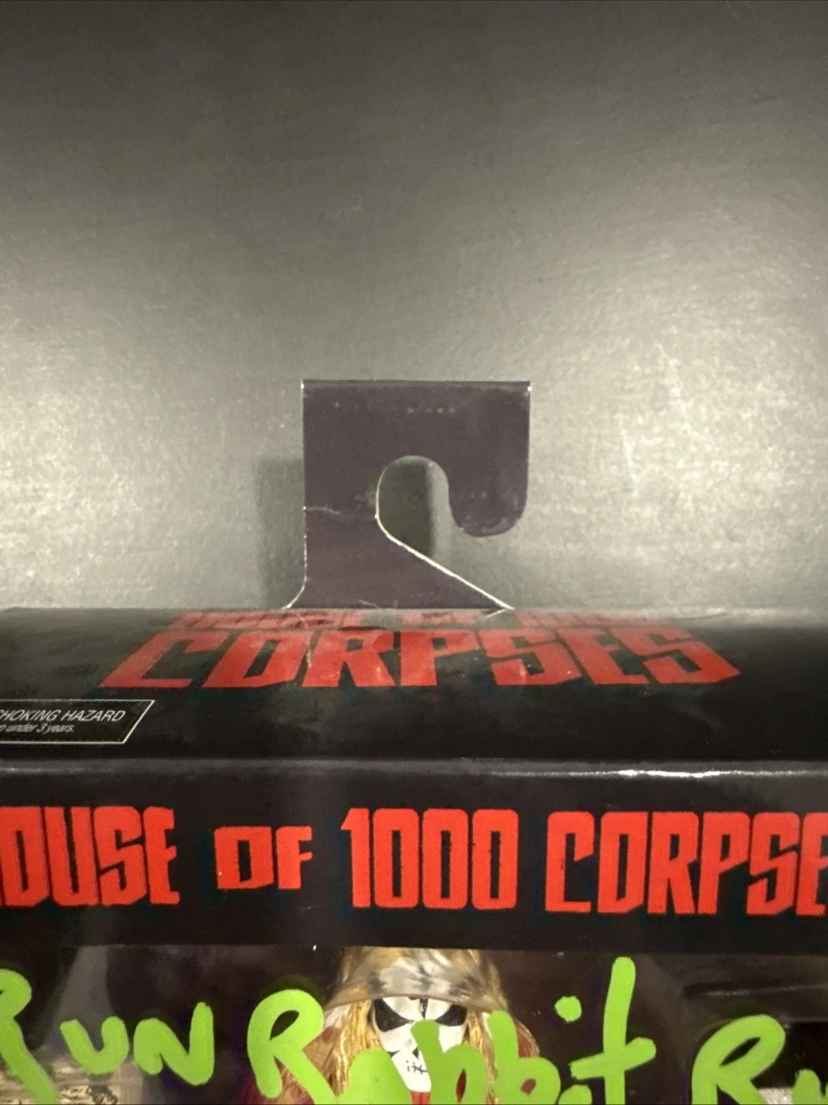 Bill Moseley — HOUSE OF 1000 CORPSES BILL MOSELEY- Otis Driftwood SIGNED AUTOGRAPH FIGURE JSA, изображение 2