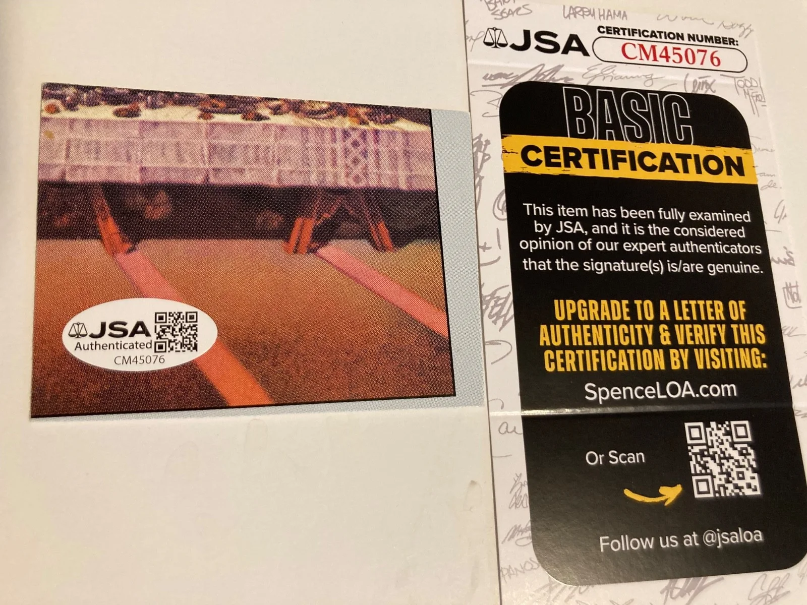 BONNIE BEDELIA — BONNIE BEDELIA signed 2 3/8x3 card "DIE HARD", "THEY SHOOT HORS JSA #CM45076, image 2