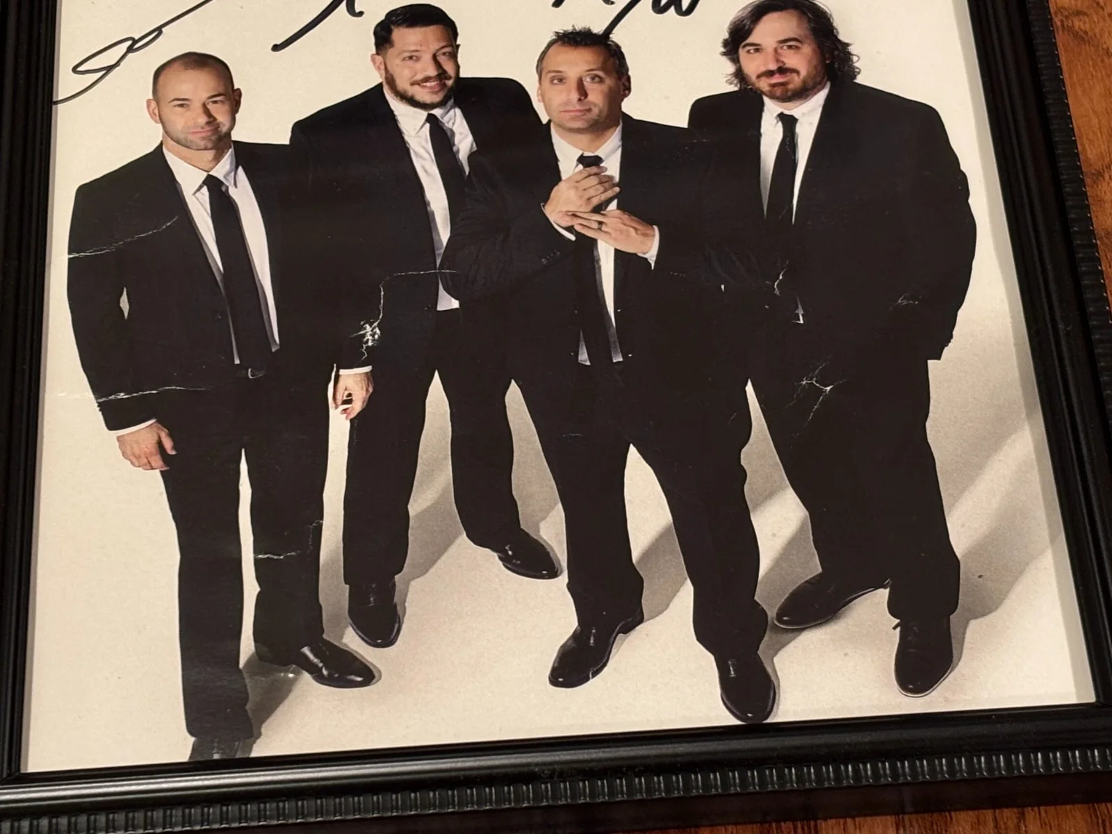 Joe Gatto, Murr, Sal Vulcano, Brian Quinn — IMPRACTICAL JOKERS (Joe,Q,Murr,Sal) Signed Autographed 8x10 Photo Framed, изображение 3
