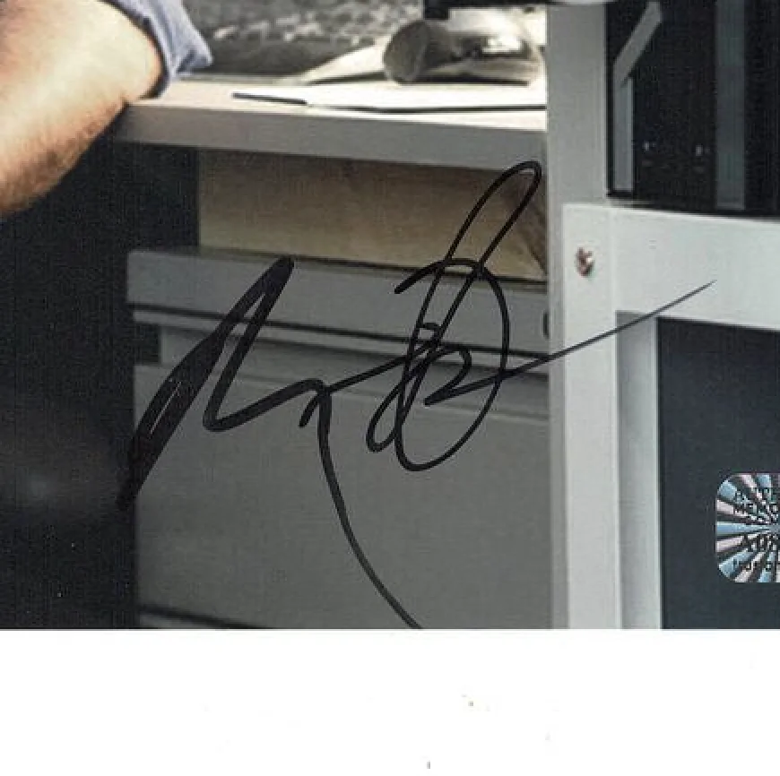 Ben Rappaport — Ben Rappaport Ozark Mr Robot Autographed Signed 8x10 Photo AMCo COA 8842, изображение 2