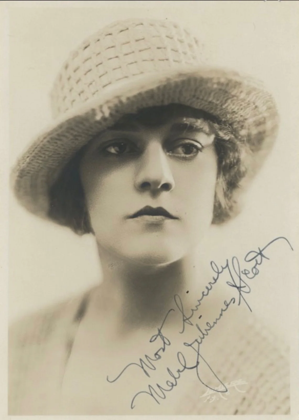 MABEL JULIENNE SCOTT—SIGNED PHOTO—Silent Star•Arbuckle•Bebe Daniels•Cantor•Carey, изображение 2