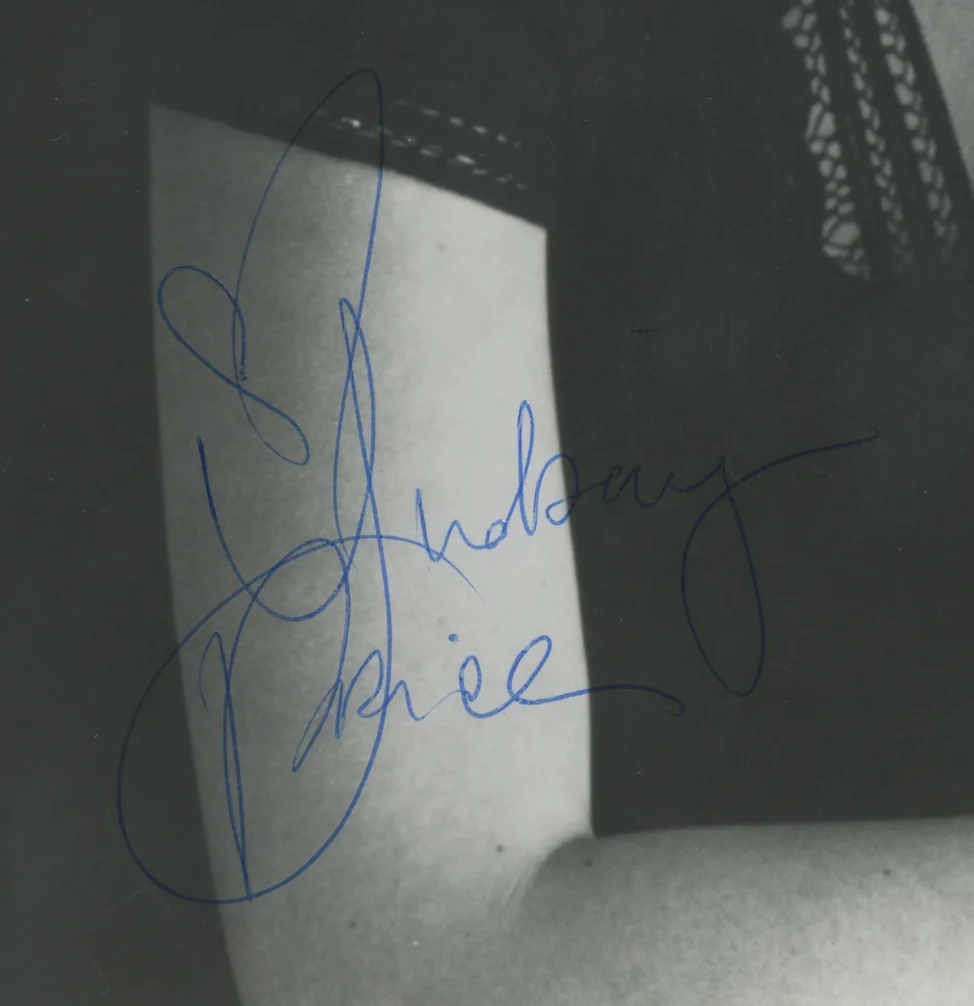 Lindsay Price Beverly Hills 90210 Autographed Signed 8x10 Photo AMCo COA 27287, изображение 2