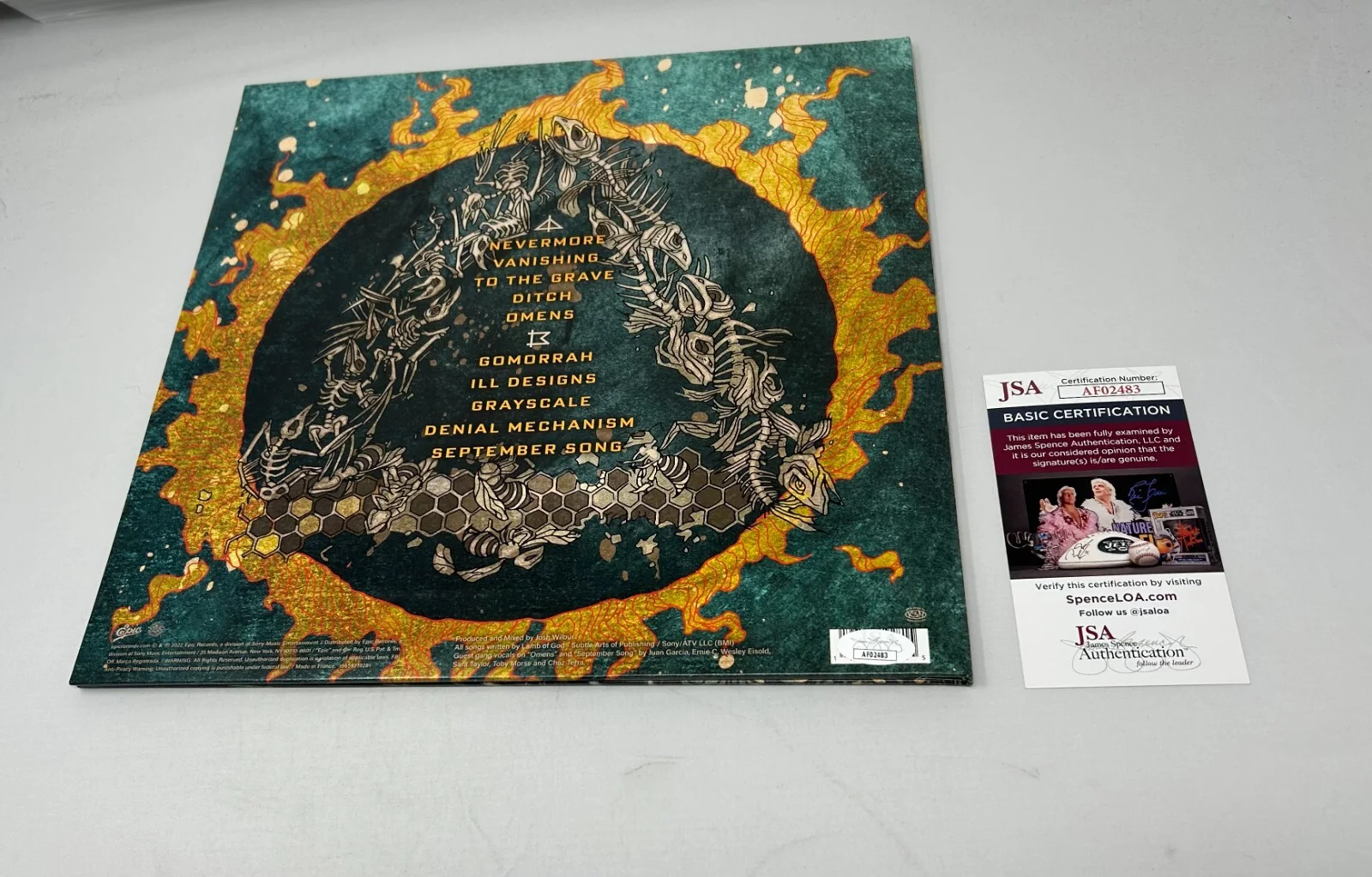 Lamb of God signed Omens Album JSA COA, изображение 2