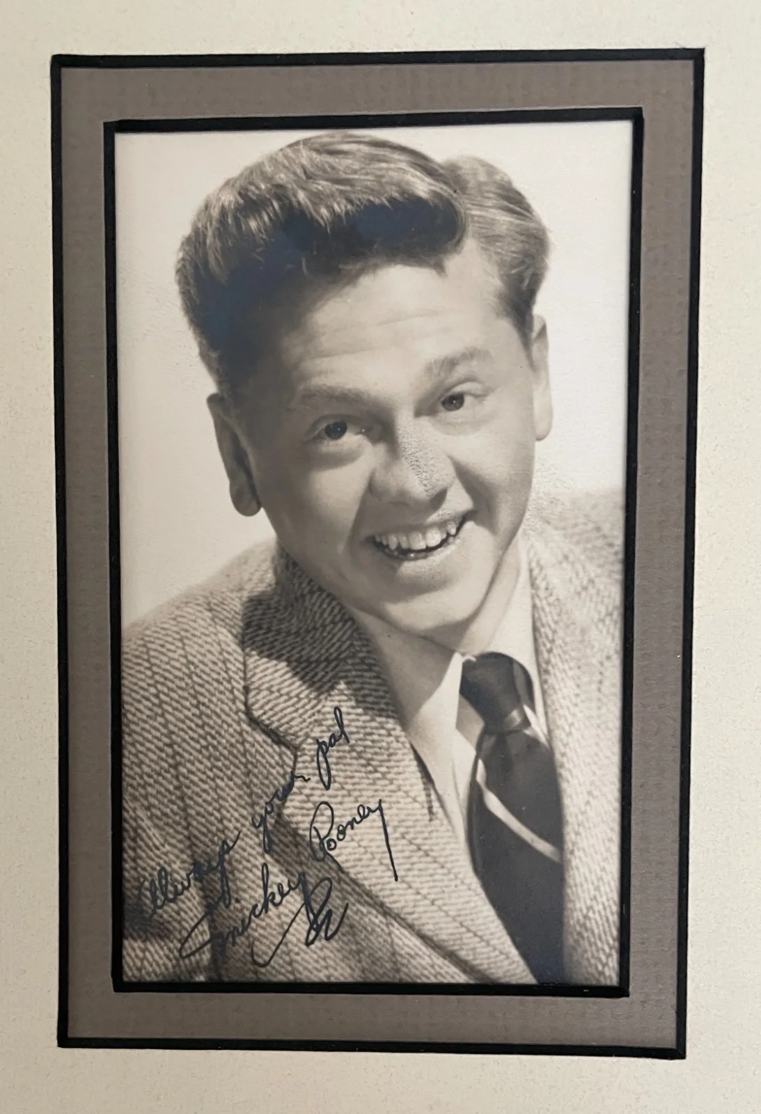 VINTAGE MICKEY ROONEY AUTOGRAPHED 3X5 CARD w/COA!, изображение 3