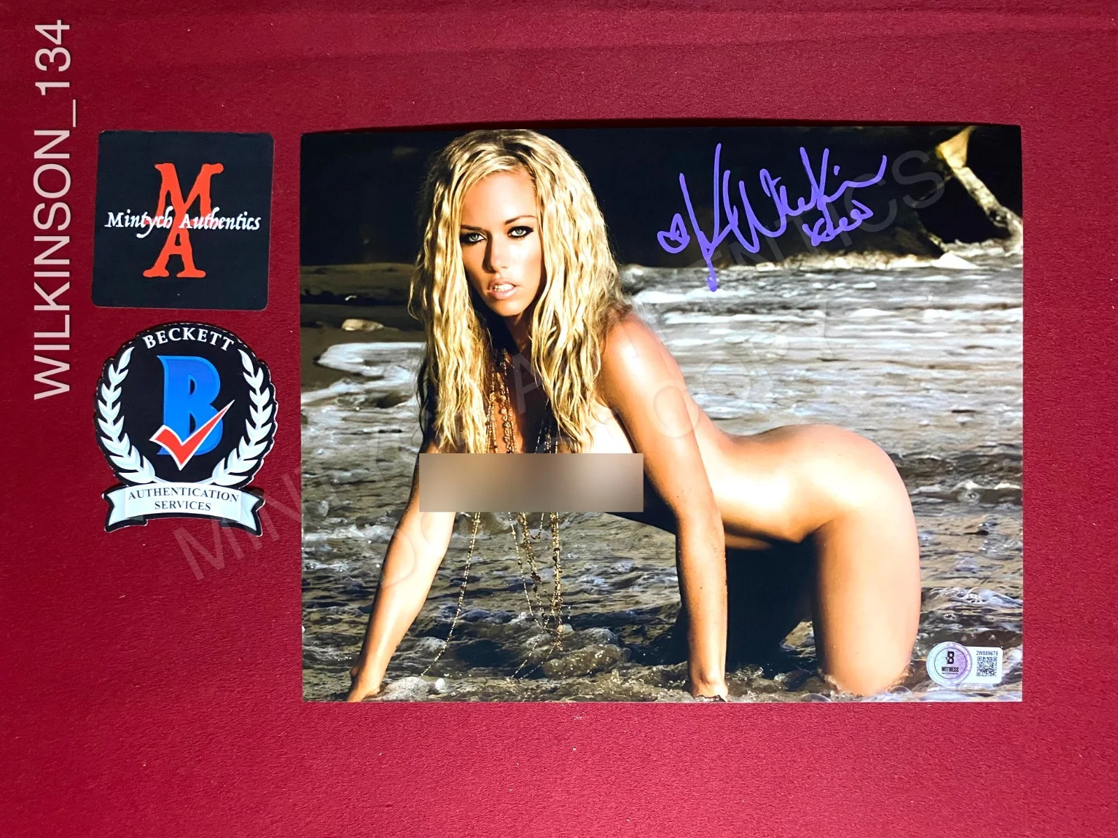 Kendra Wilkinson — Kendra Wilkinson autographed signed 8x10 photo Playboy Beckett COA