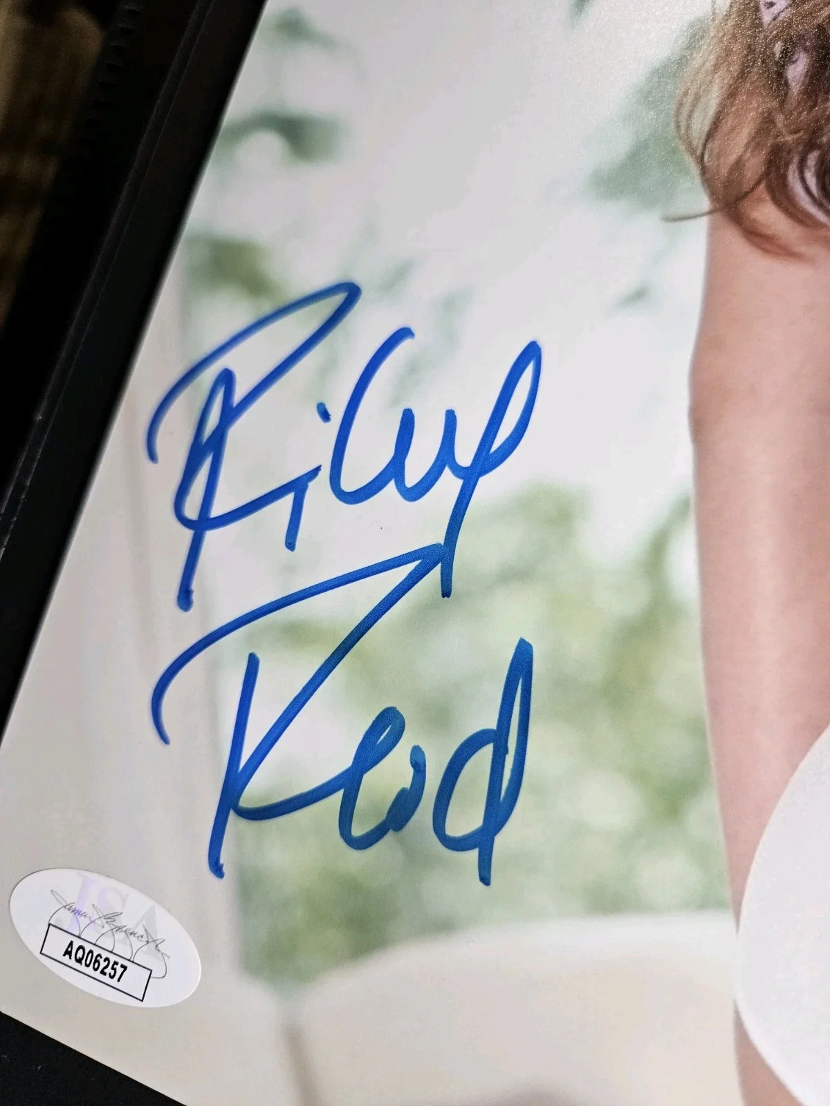 Riley Reid — Riley Reid Signed 8x10 Photo Adult Star Autographed JSA COA, изображение 3
