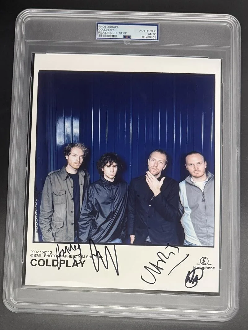 Chris Martin, Jonny Buckland, Guy Berryman, Will Champion — Coldplay Signed Autograph Full Promo PSA/DNA COA 8x10 Slab Photo Chris Martin B