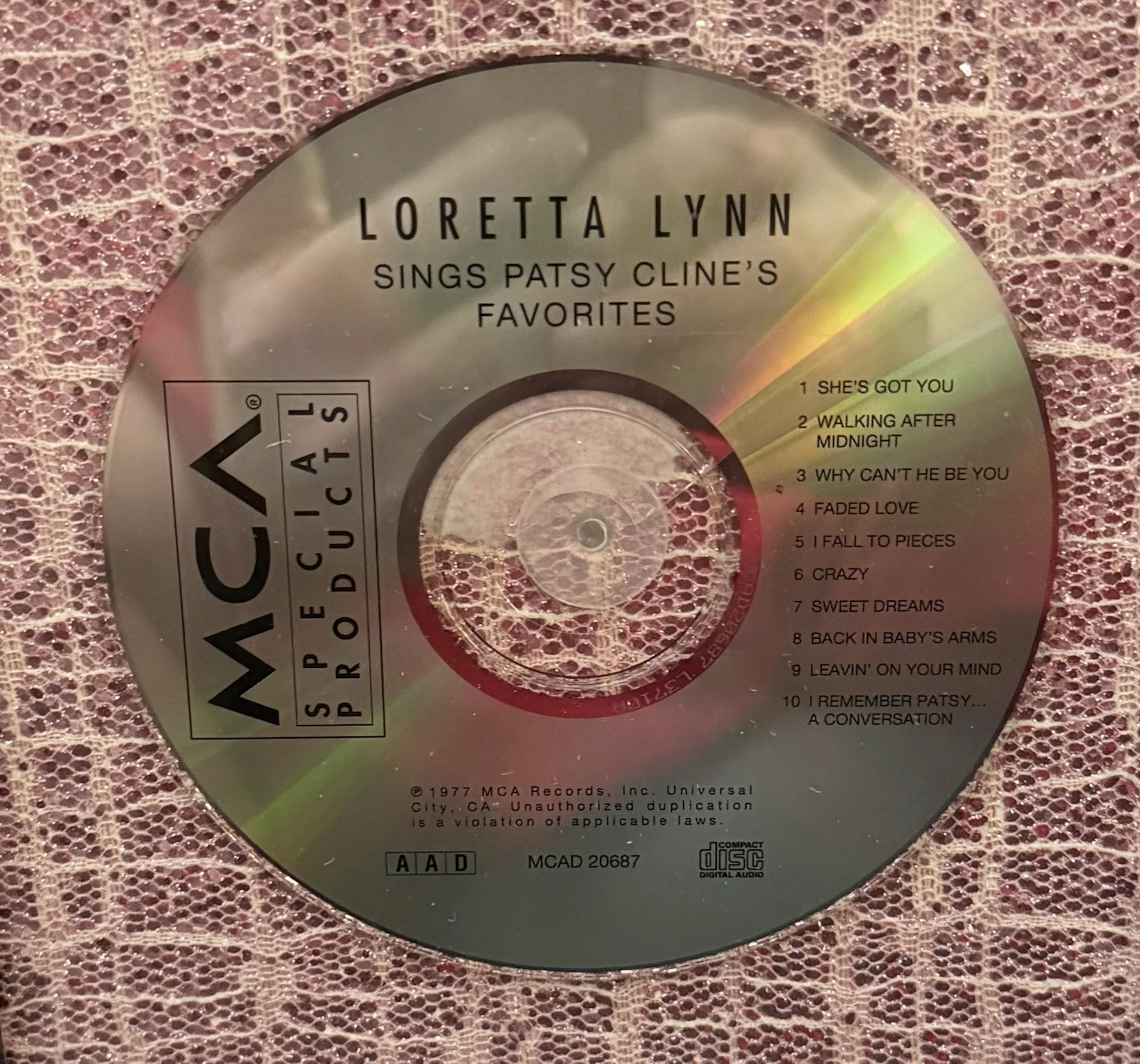 Loretta Lynn “Sings Patsy Cline Songs” CD Autographed & Framed, image 4