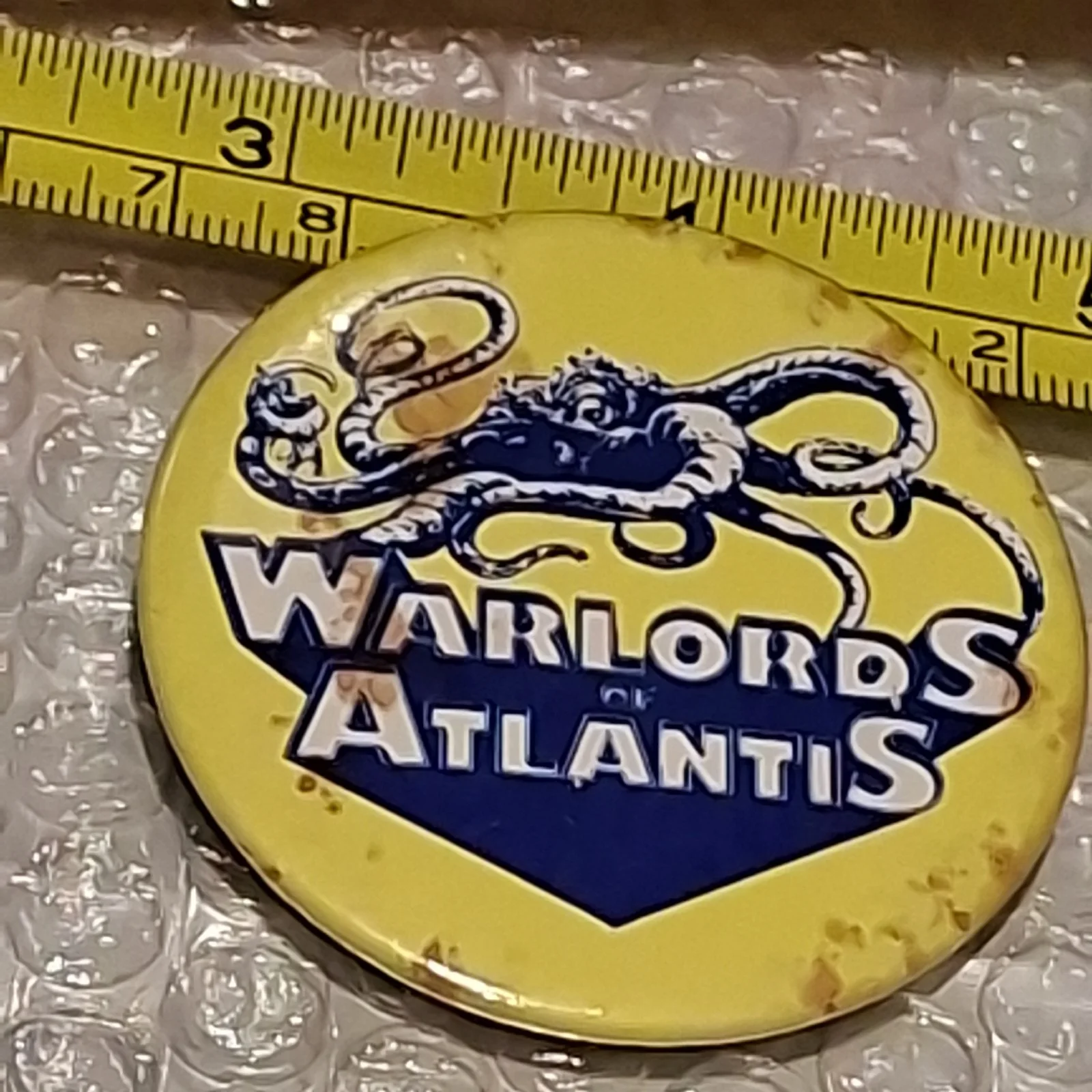 1978 Warlords Of Atlantis Doug McClure 2" Tin Pin/Badge promotional item, image 3