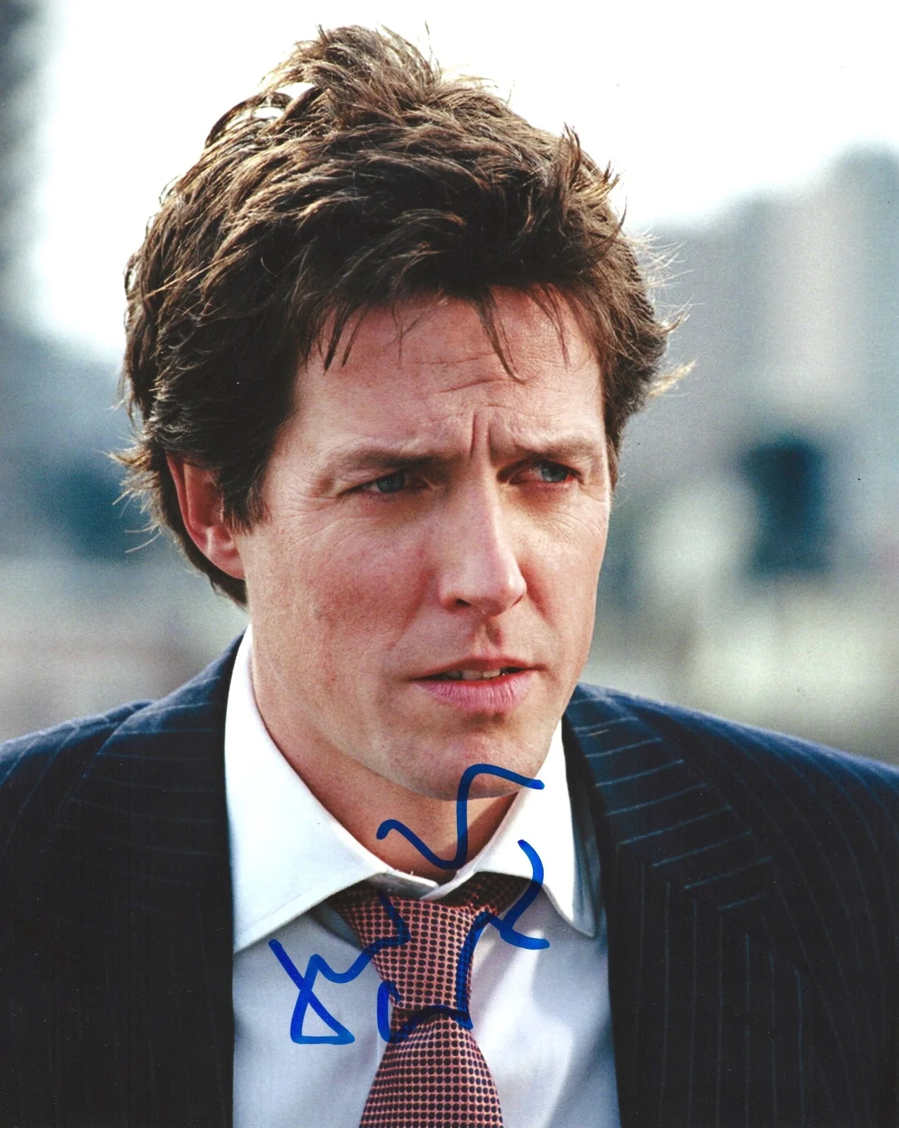 Hugh Grant — Hugh Grant signed Four Weddings 8x10 Photo in person. Exact Proof. Bridget Jones