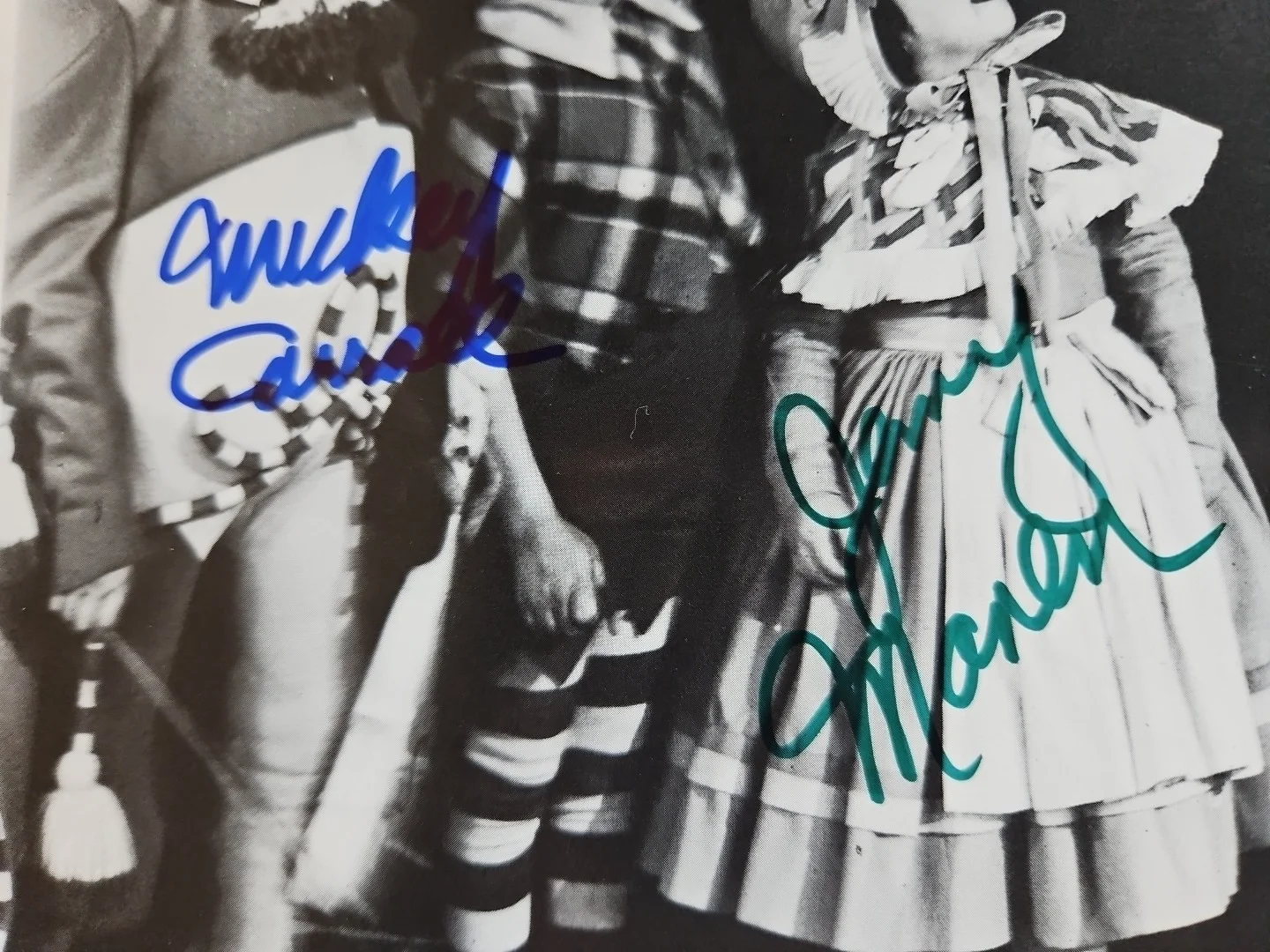 WIZARD OF OZ 16X18 PHOTO AUTO MICKEY CARROLL JERRY MAREN KARL SLOVER R DUCCINI, изображение 2
