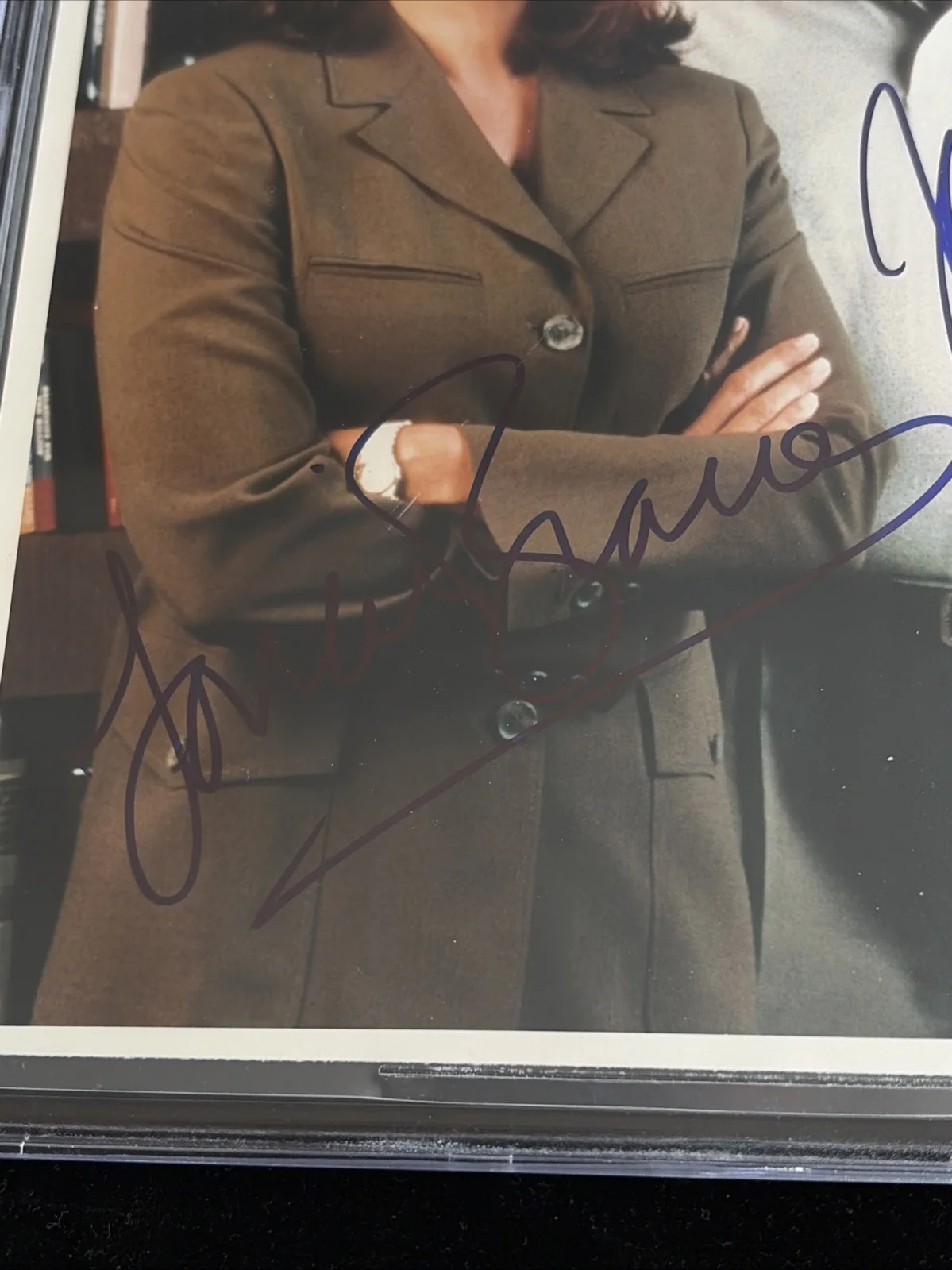 James Gandolfini — James Gandolfini Signed 8x10 Photo Sopranos Lorraine Bracco BAS Auto Grade 10, image 2