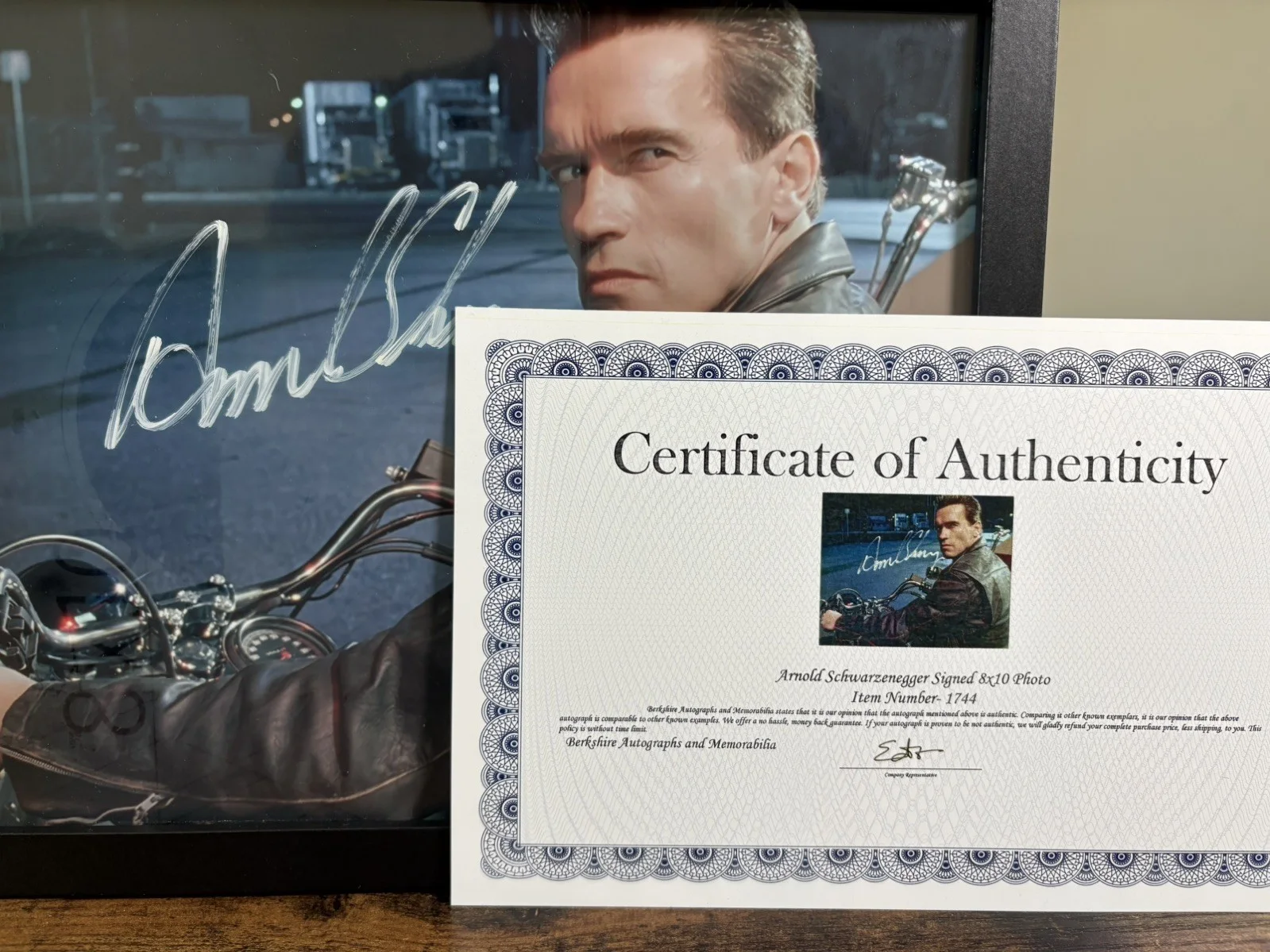 Arnold Schwarzenegger autographed signed 8x10 Photo Picture pic + COA, изображение 2