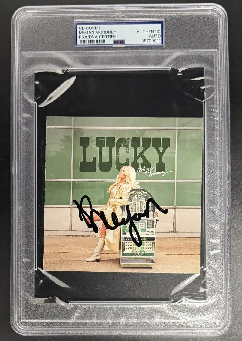 Megan Moroney — Megan Moroney Signed Autograph PSA/DNA Slabbed Encapsulated Lucky CD Cover COA